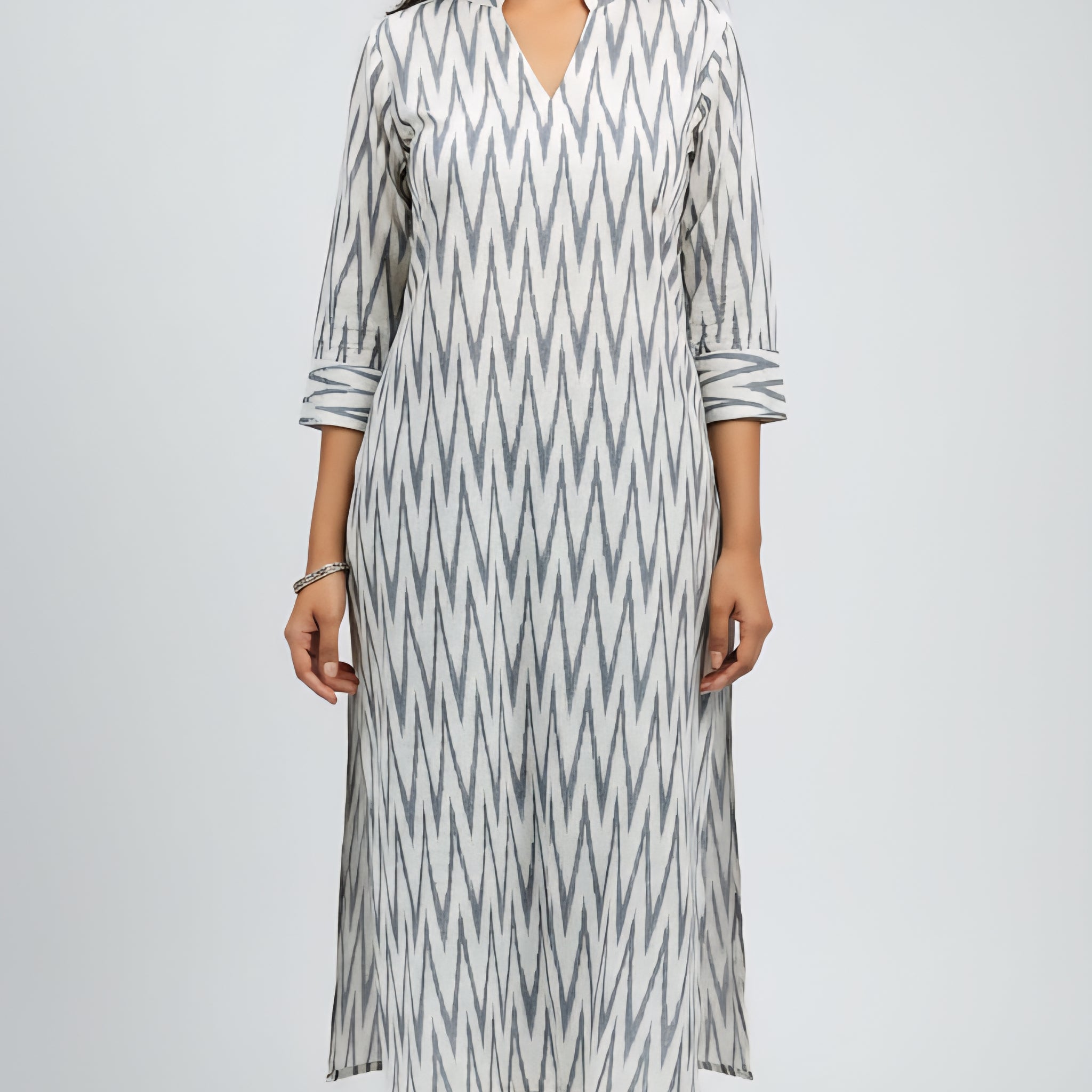 White - IKAT WEAVE COTTON LONG KURTA 04