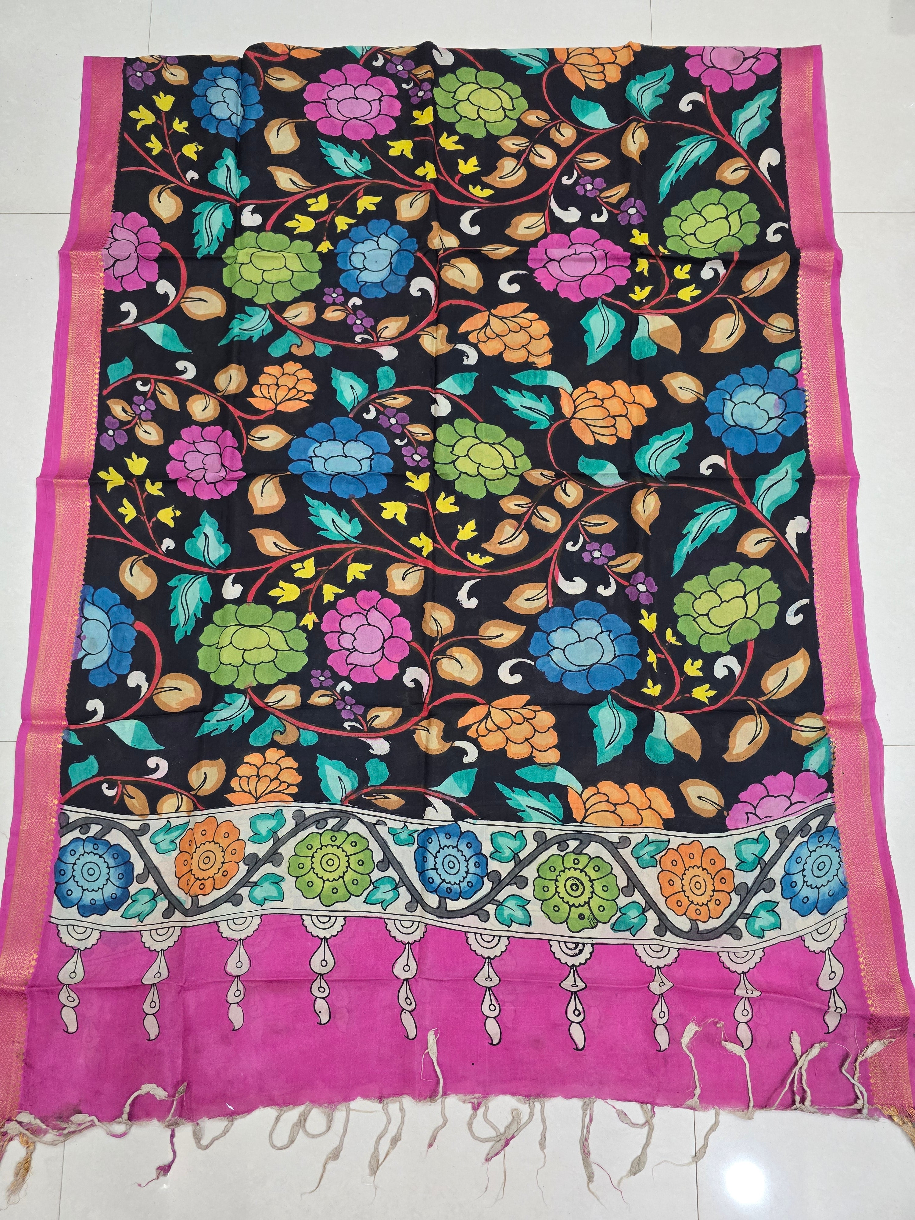 BLACK - SRIKALAHASTI HANDPAINTED KALAMKARI PURE CHENNURI SILK DUPATTA 01