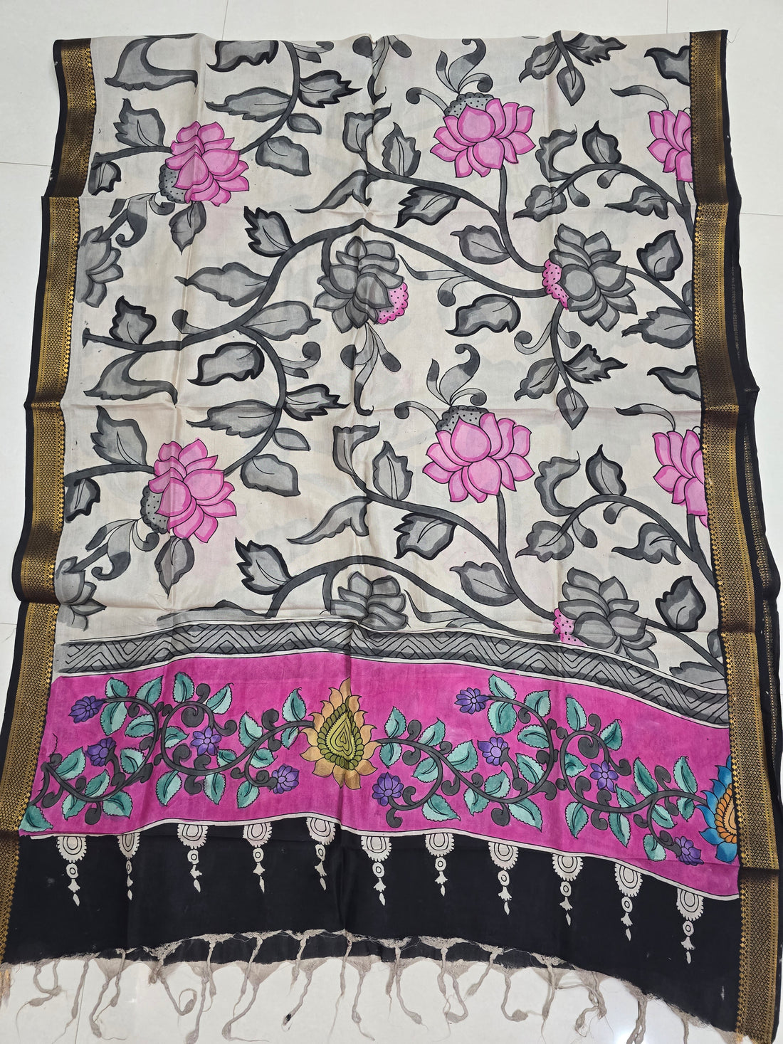 BLACK - SRIKALAHASTI HANDPAINTED KALAMKARI PURE CHENNURI SILK DUPATTA 05