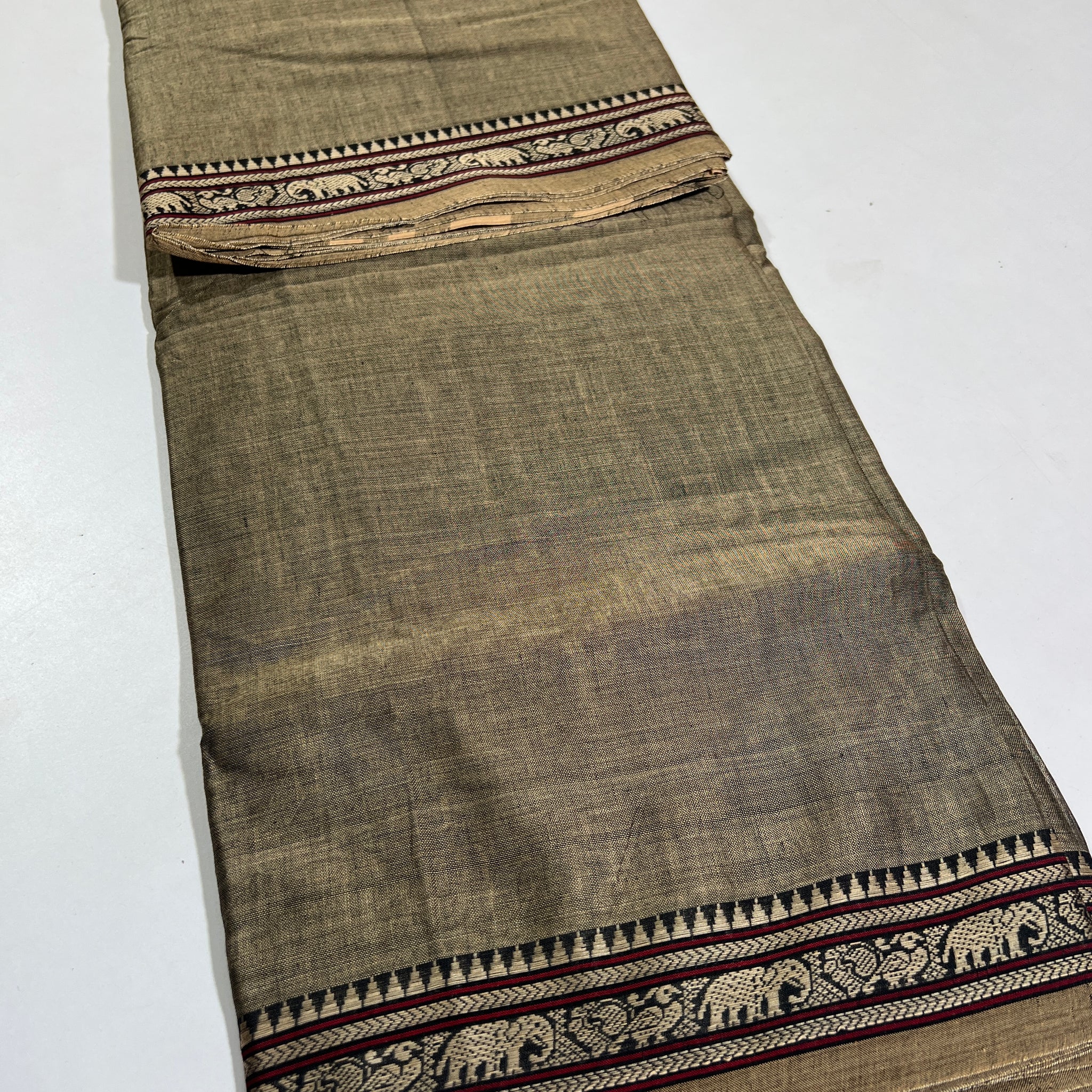 GRAY- NARAYANPETA COTTON  SAREE WITH TRADITIONAL BORDER 43