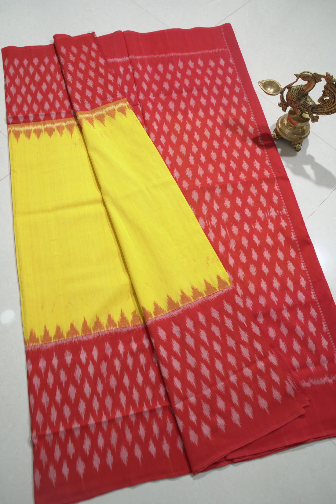 Red - MERCERISED COTTON HANDLOOM POCHAMPALLY IKAT SAREE 01