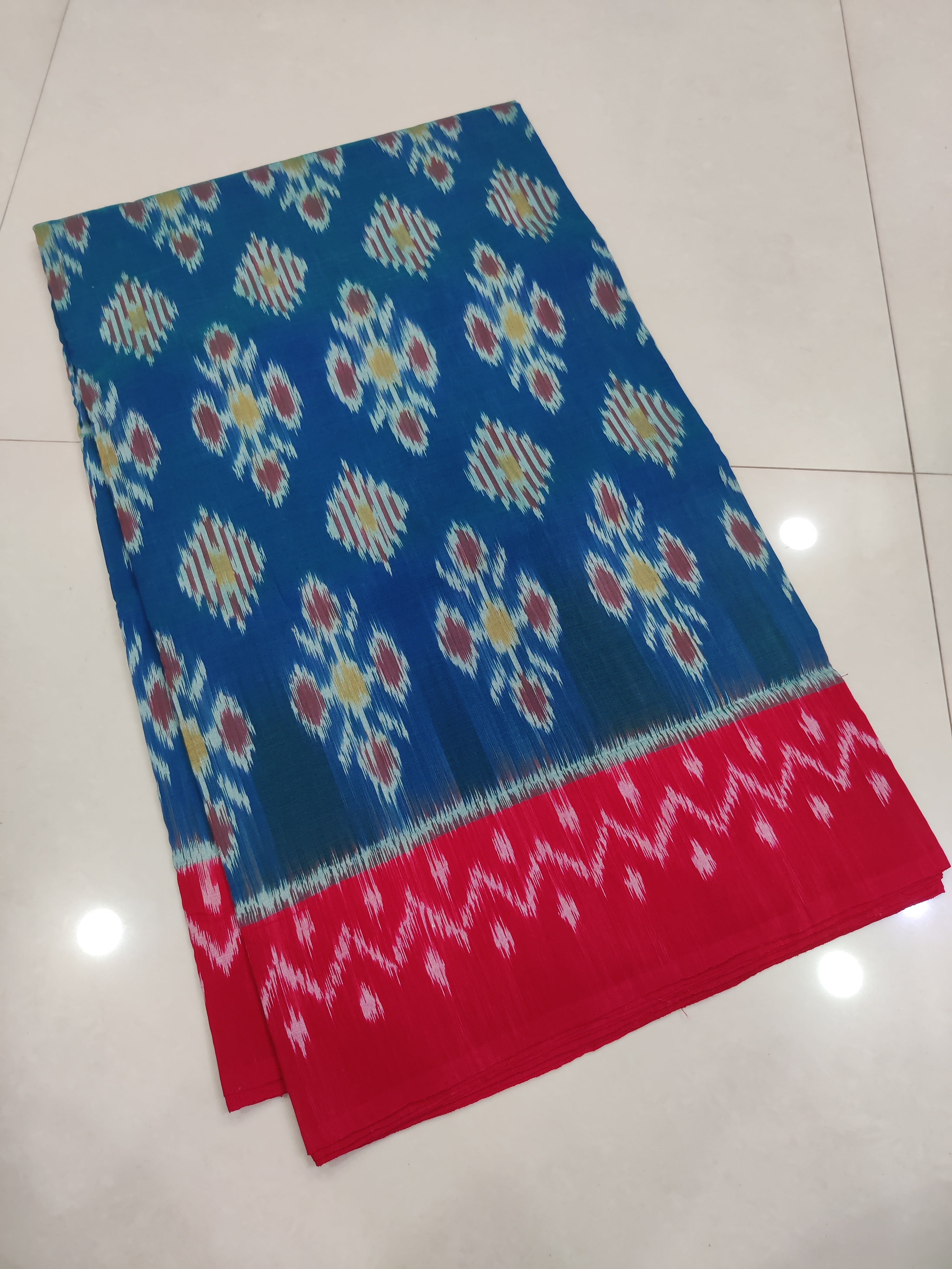 RED- MERCERISED PURE COTTON HANDLOOM POCHAMPALLY IKAT SAREE 104