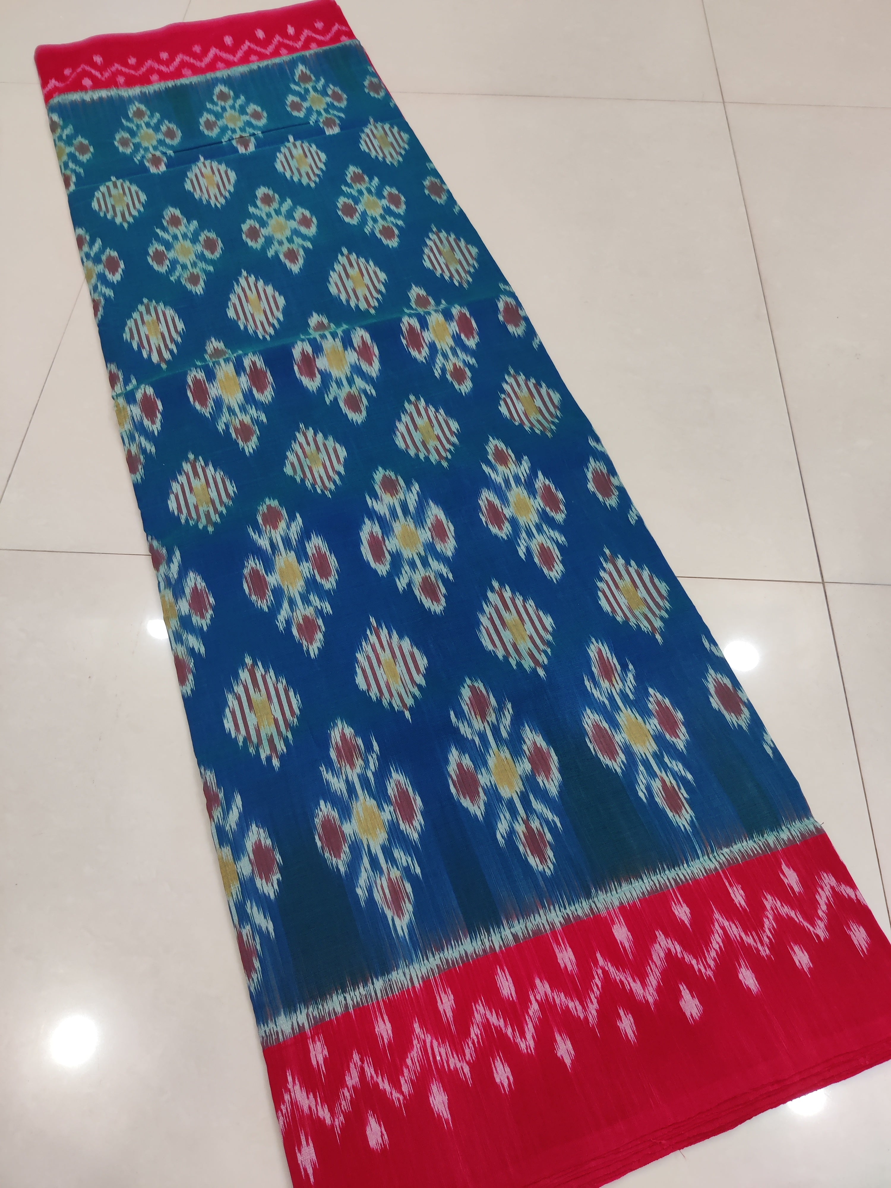 RED- MERCERISED PURE COTTON HANDLOOM POCHAMPALLY IKAT SAREE 104