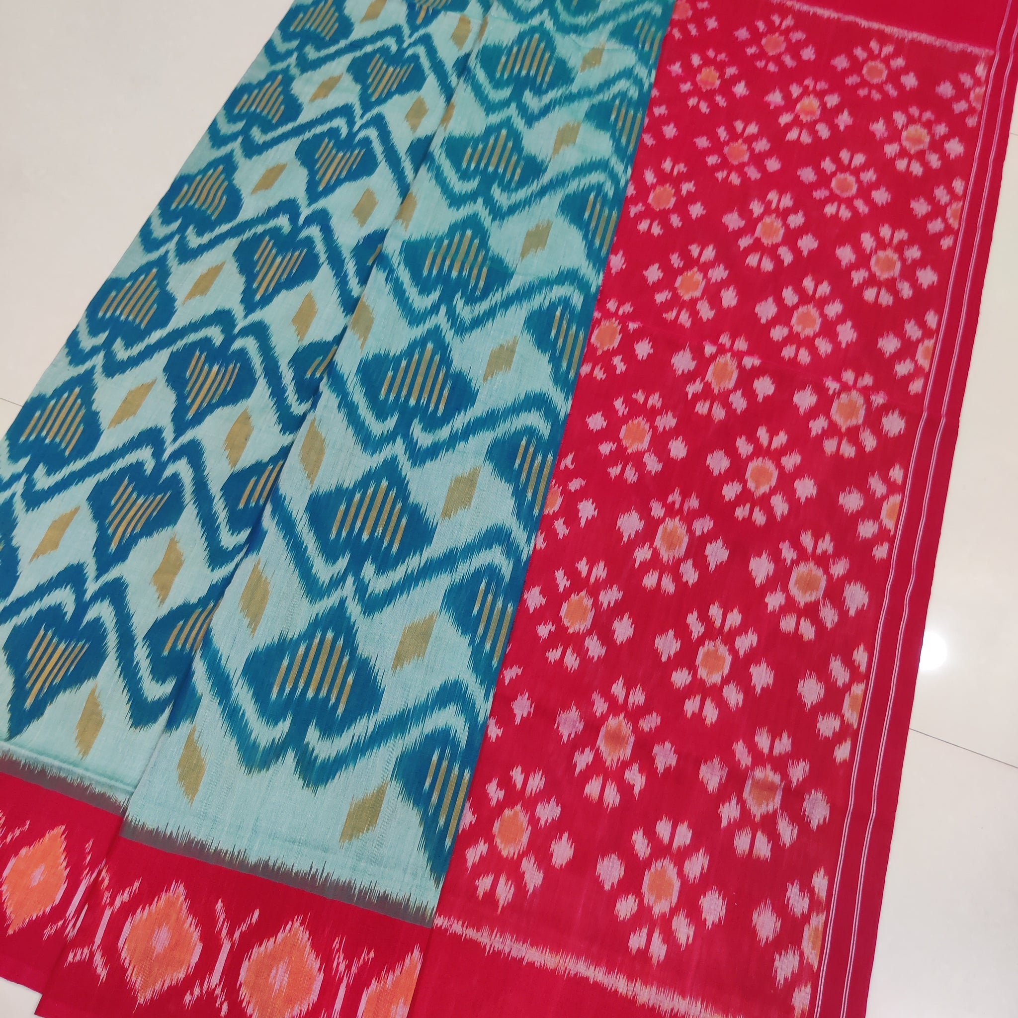 RED- MERCERISED PURE COTTON HANDLOOM POCHAMPALLY IKAT SAREE 105