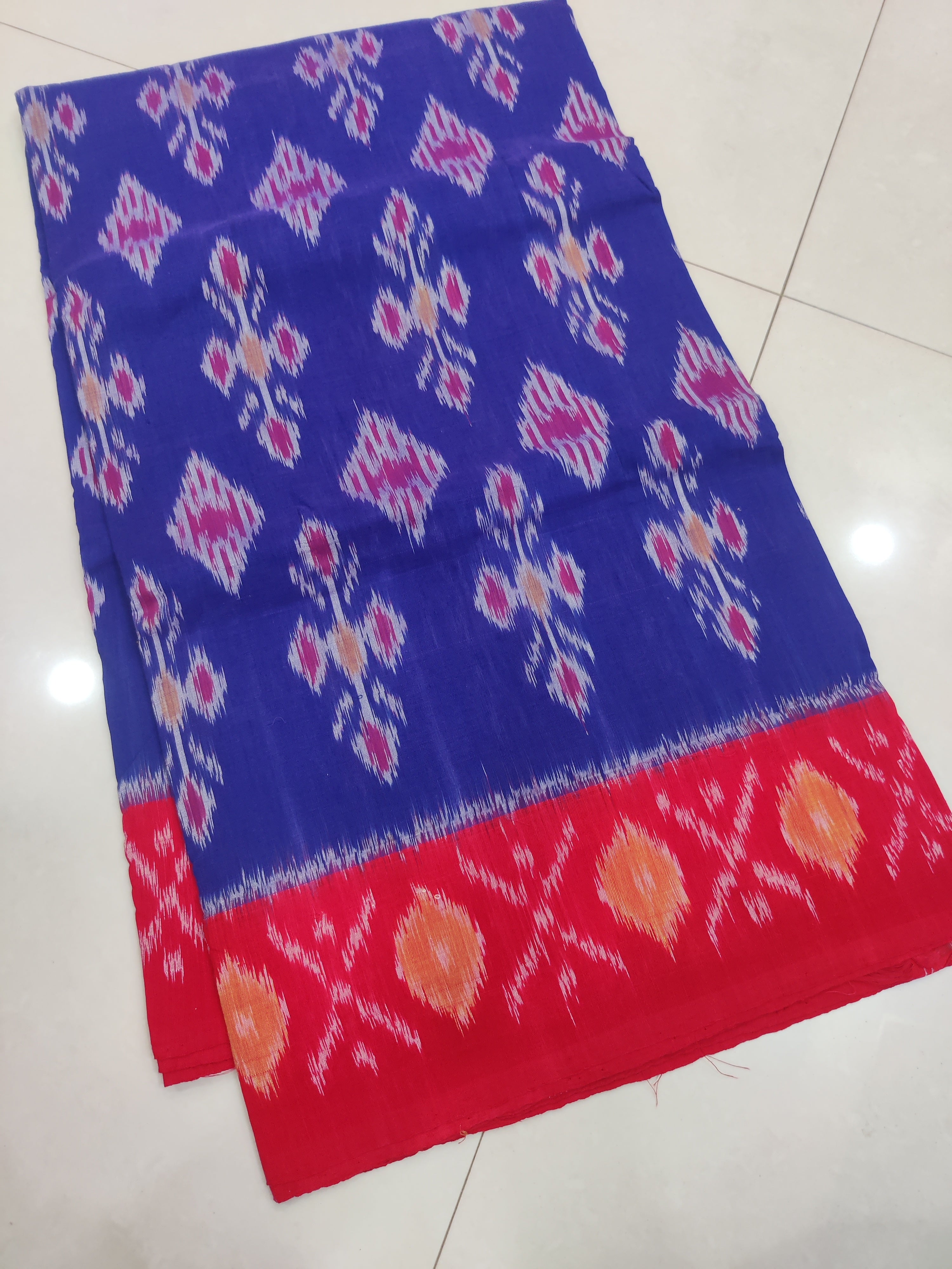 RED- MERCERISED PURE COTTON HANDLOOM POCHAMPALLY IKAT SAREE 109