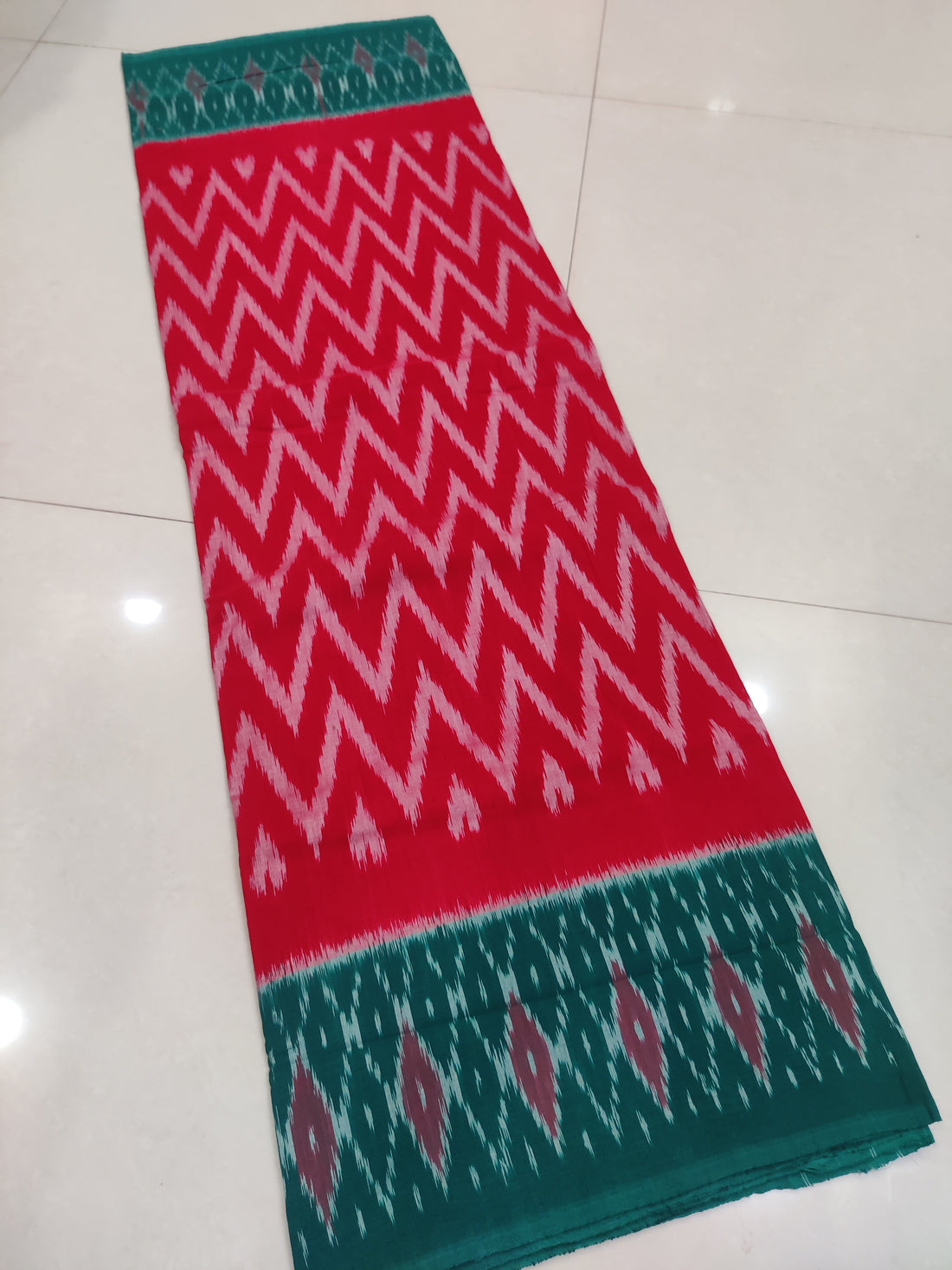 GREEN - MERCERISED PURE COTTON HANDLOOM POCHAMPALLY IKAT SAREE 93