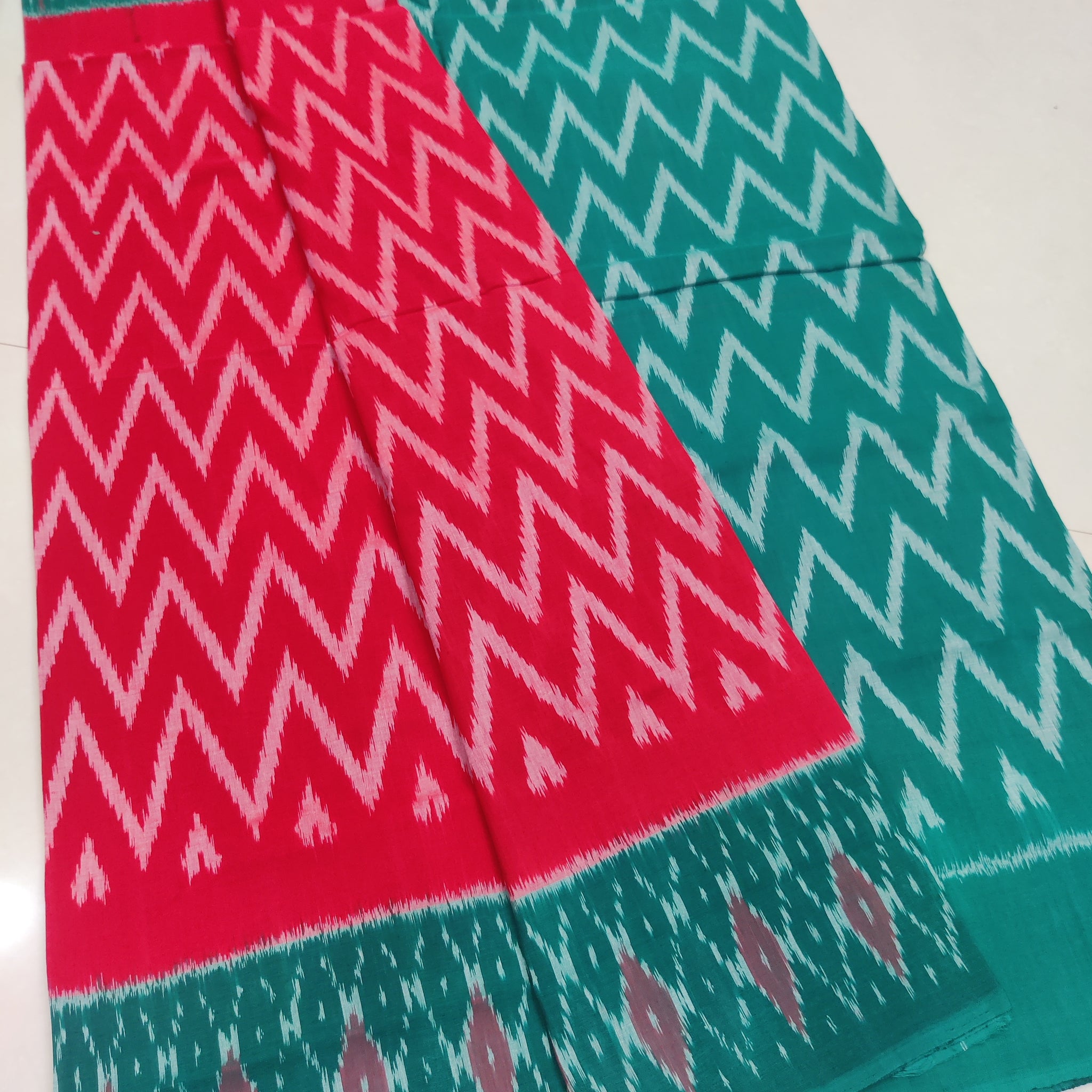 GREEN - MERCERISED PURE COTTON HANDLOOM POCHAMPALLY IKAT SAREE 93