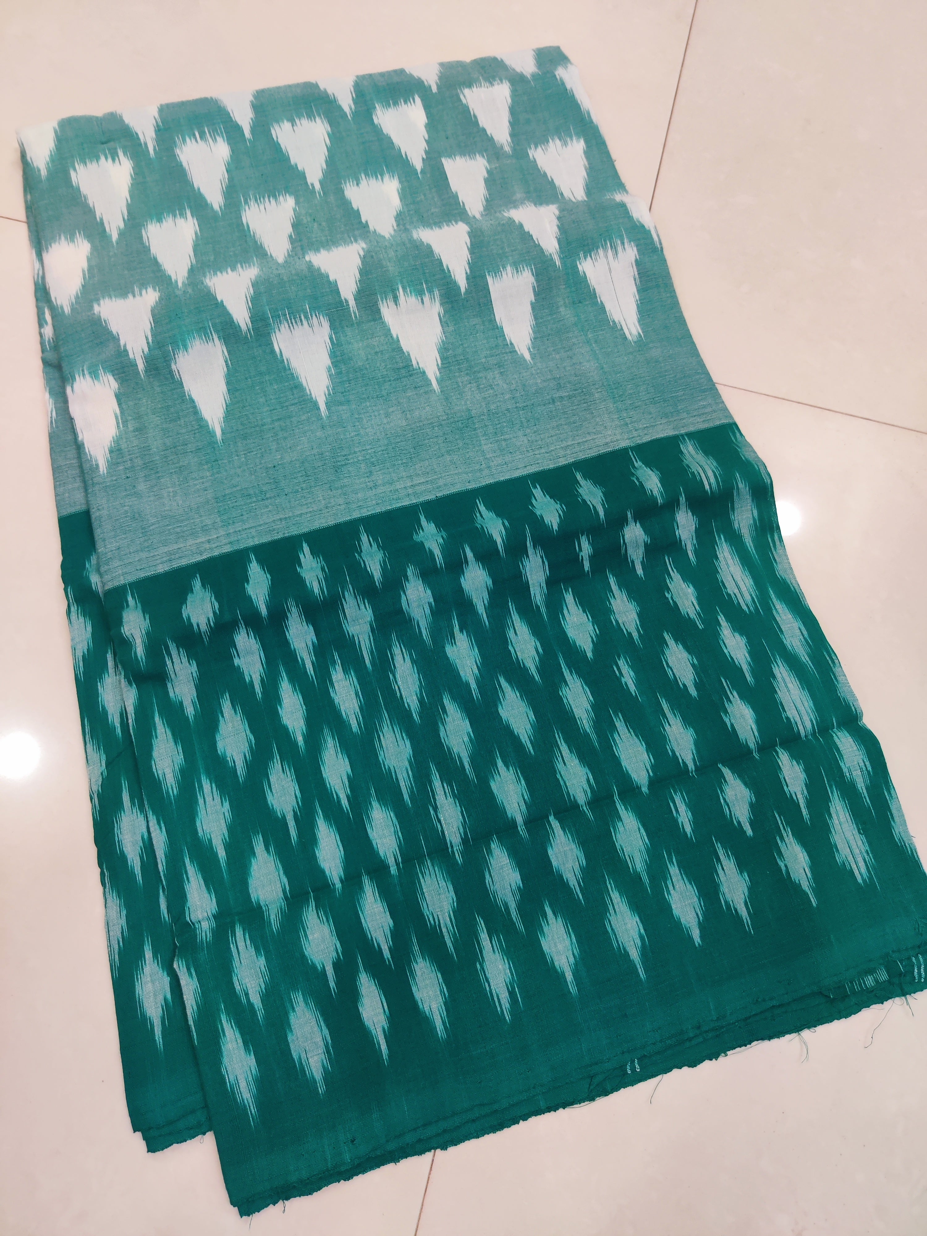 GREEN- MERCERISED PURE COTTON HANDLOOM POCHAMPALLY IKAT SAREE 99