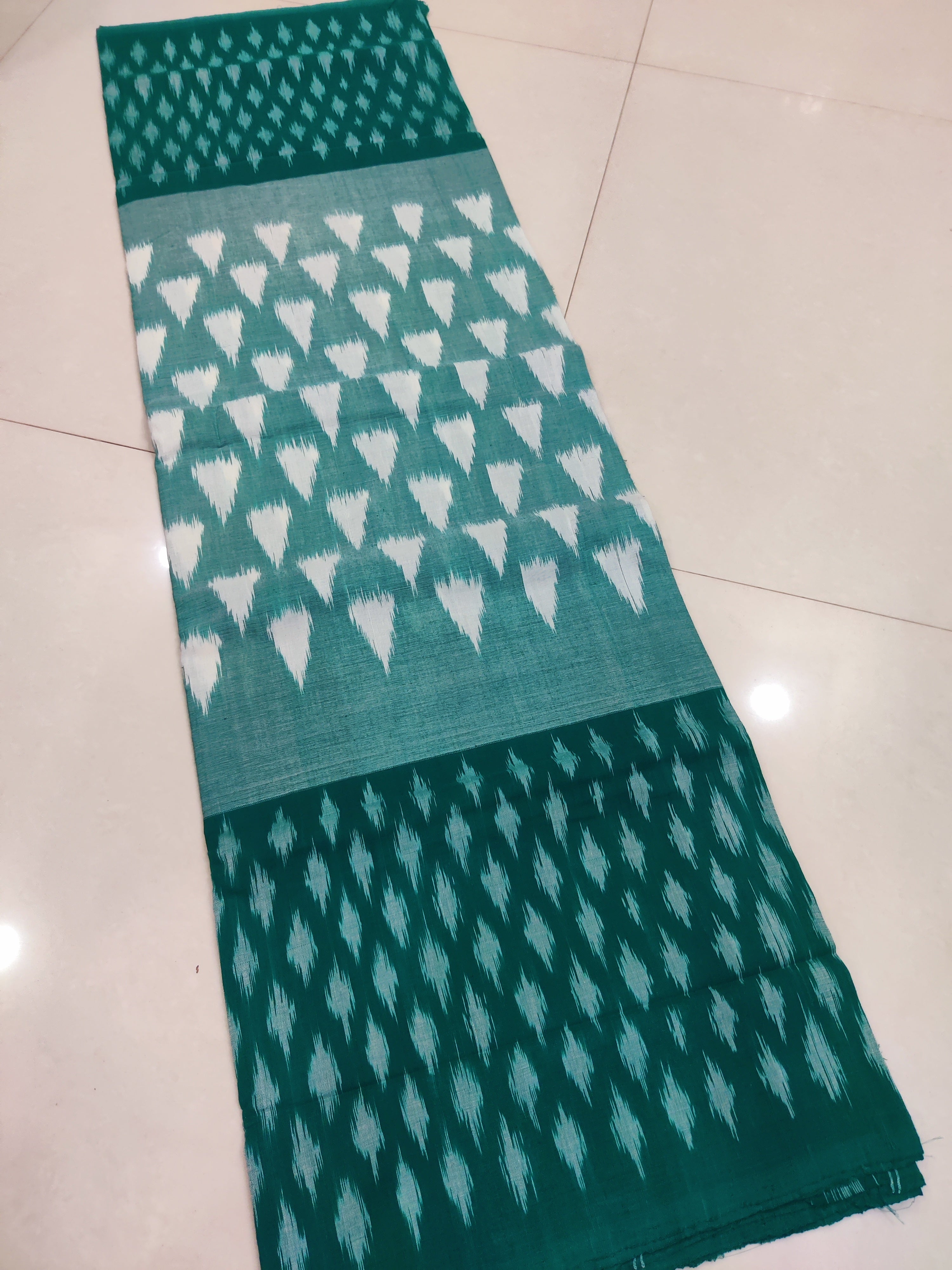 GREEN- MERCERISED PURE COTTON HANDLOOM POCHAMPALLY IKAT SAREE 99