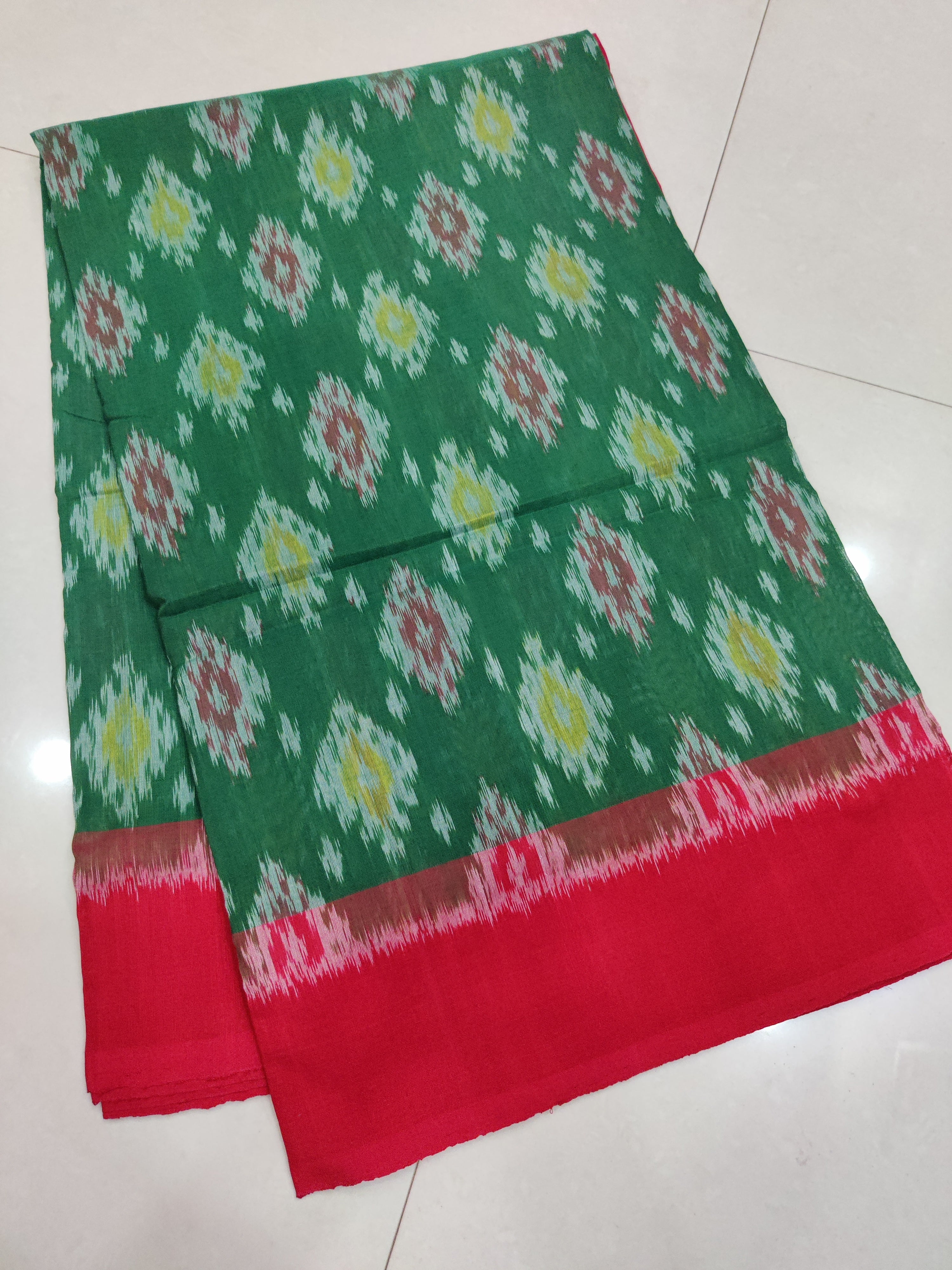 RED- MERCERISED PURE COTTON HANDLOOM POCHAMPALLY IKAT SAREE 100
