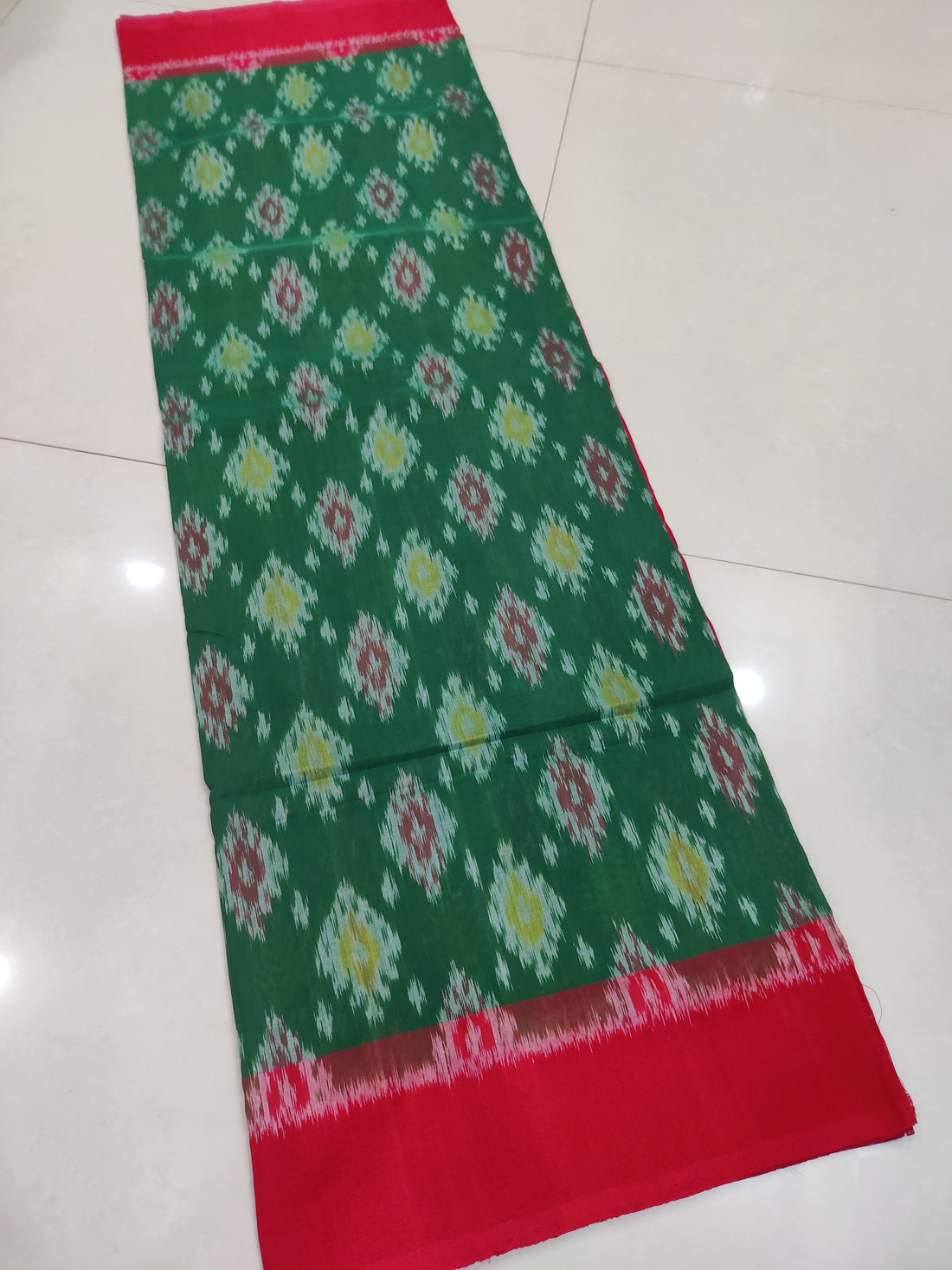 RED- MERCERISED PURE COTTON HANDLOOM POCHAMPALLY IKAT SAREE 100