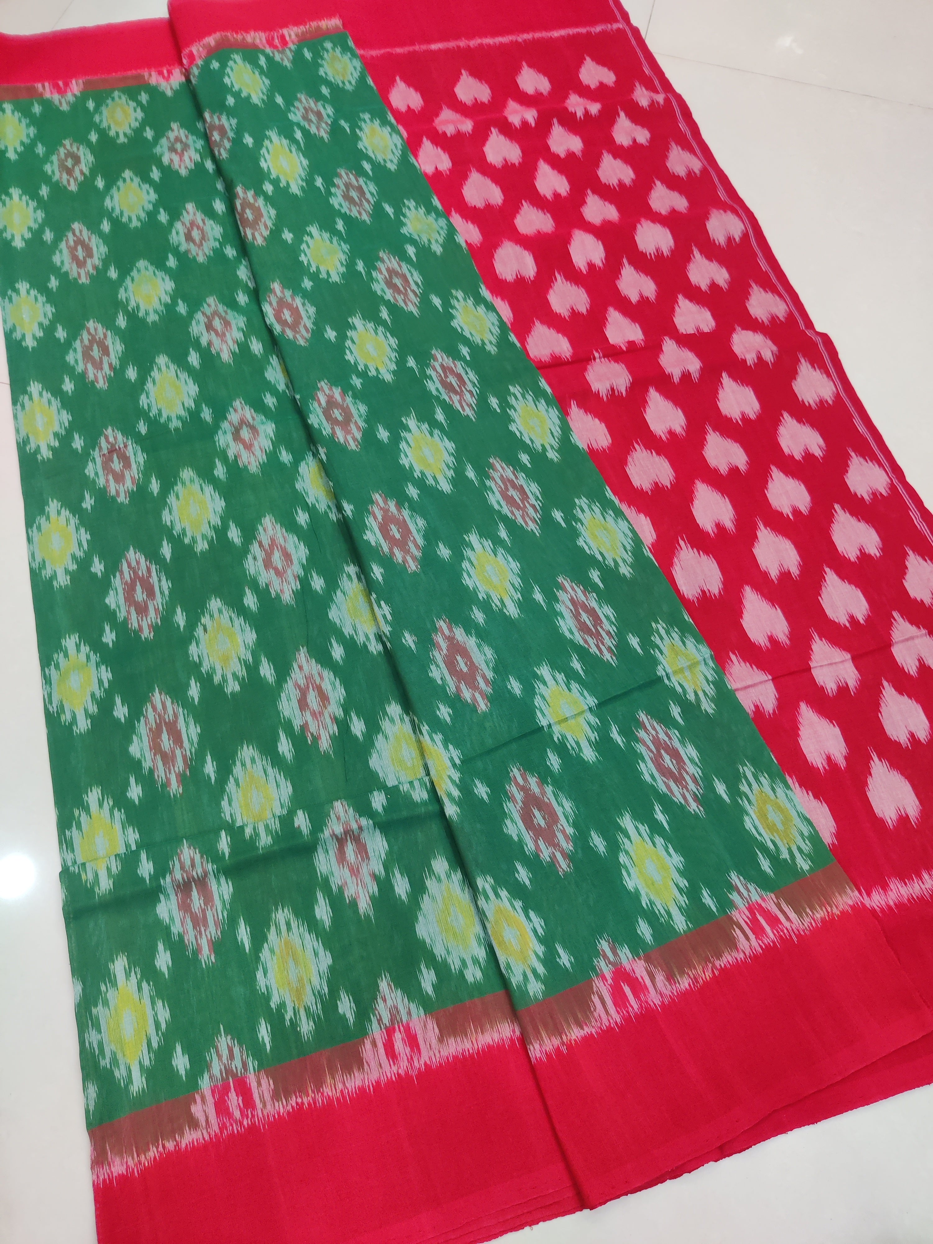 RED- MERCERISED PURE COTTON HANDLOOM POCHAMPALLY IKAT SAREE 100