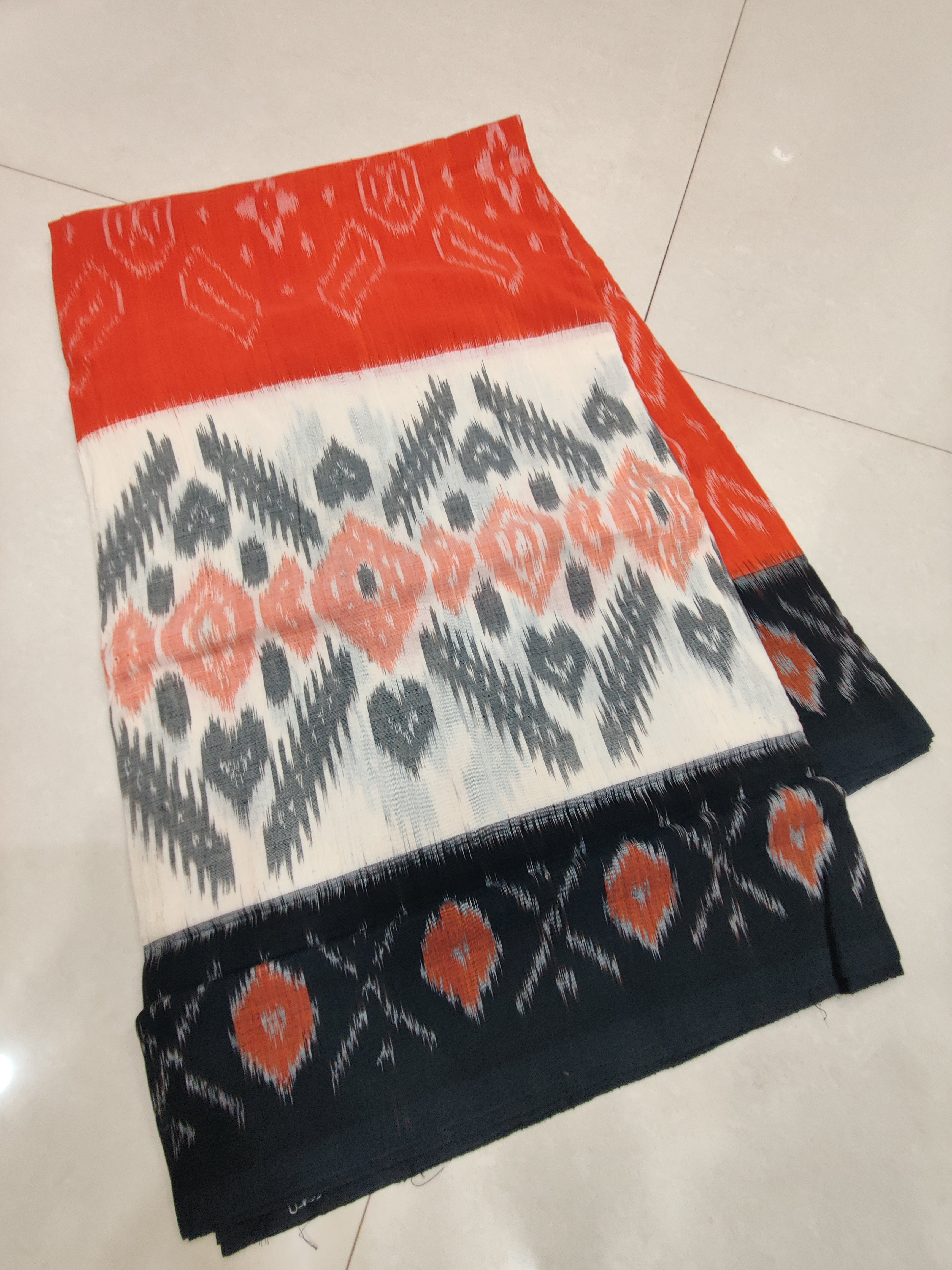 Black - MERCERISED PURE COTTON HANDLOOM POCHAMPALLY IKAT SAREE 40