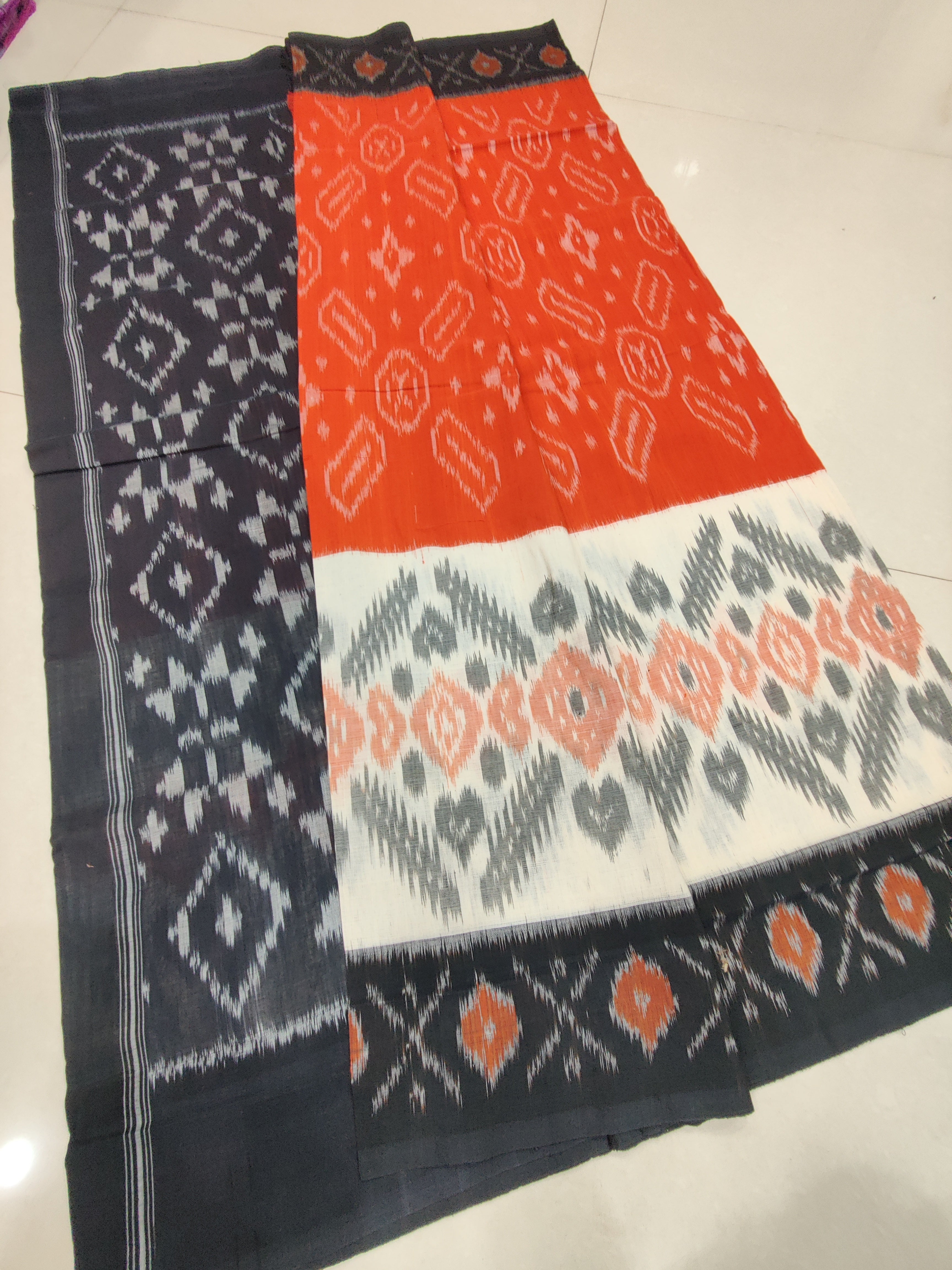 Black - MERCERISED PURE COTTON HANDLOOM POCHAMPALLY IKAT SAREE 40