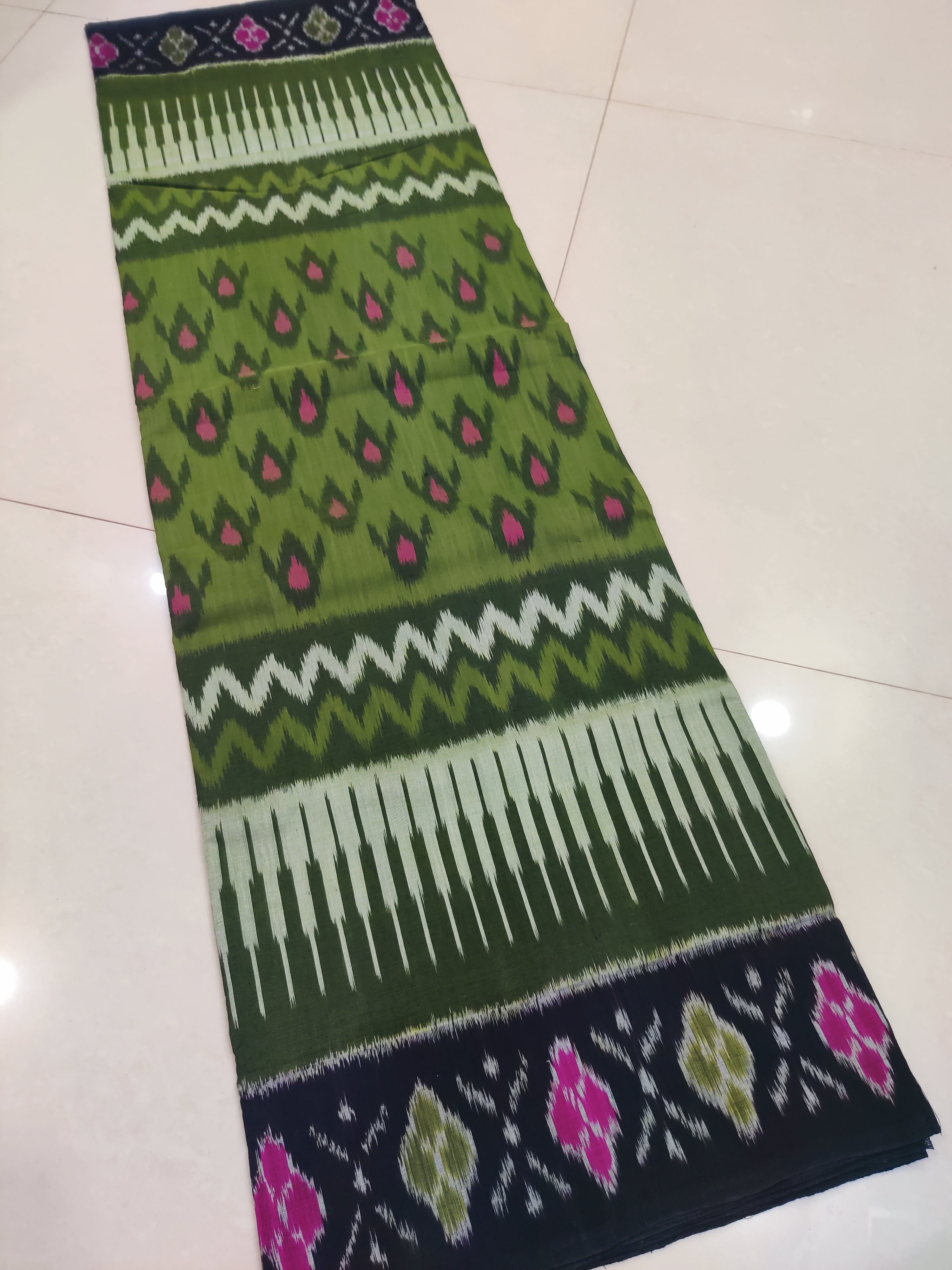 Black - MERCERISED PURE COTTON HANDLOOM POCHAMPALLY IKAT SAREE 46