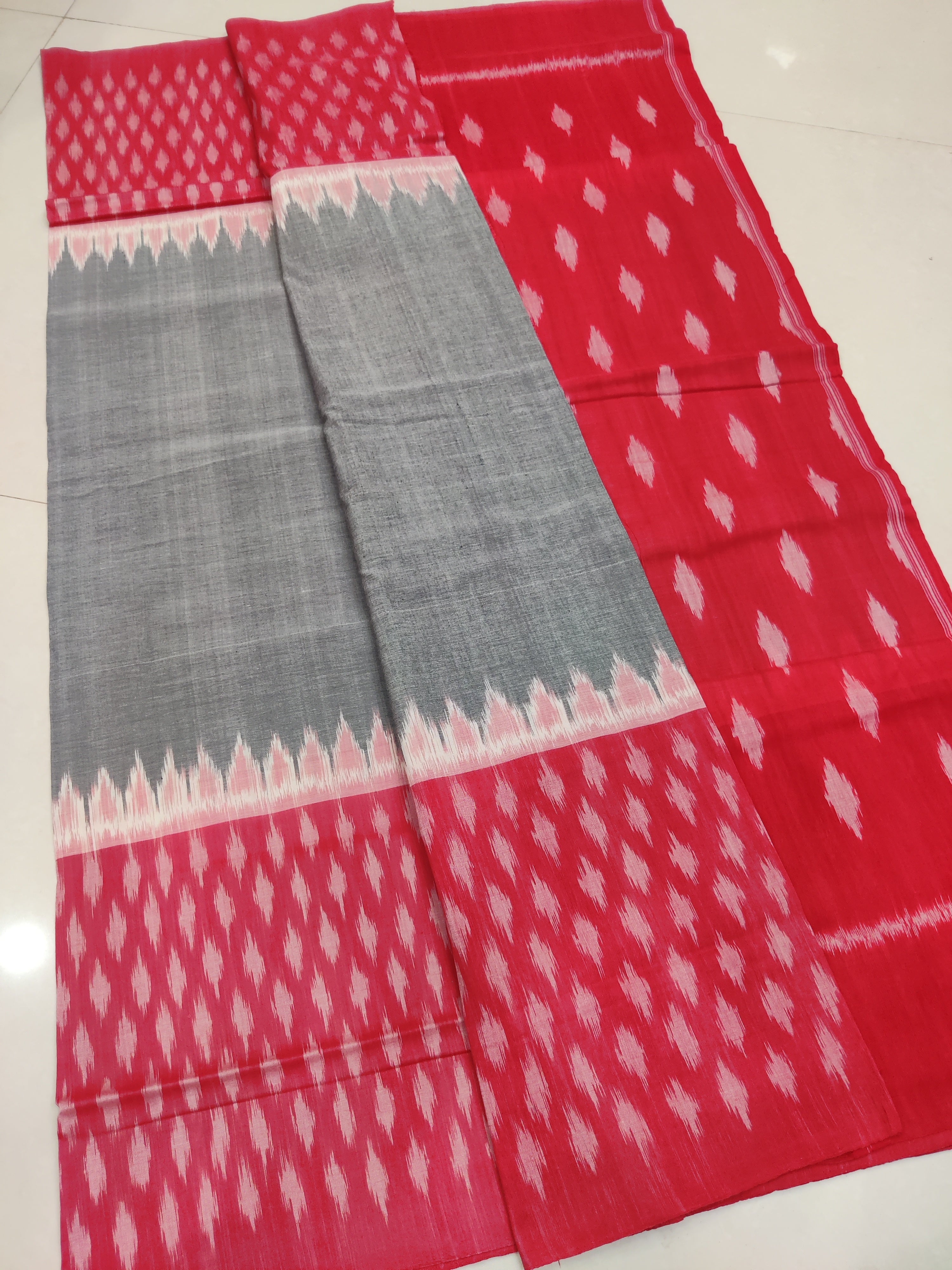 Red - MERCERISED PURE COTTON HANDLOOM POCHAMPALLY IKAT SAREE 36