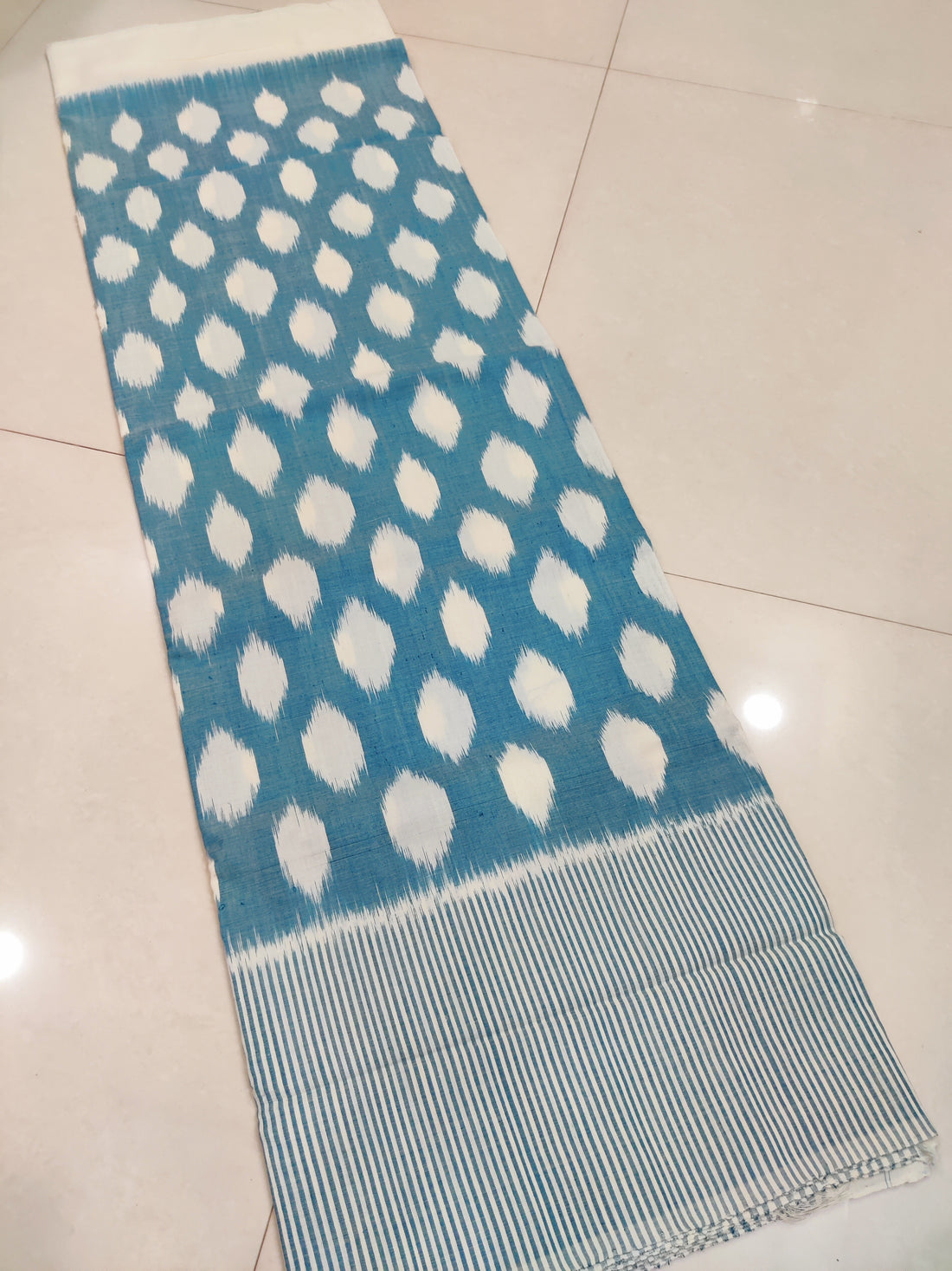 White - MERCERISED PURE COTTON HANDLOOM POCHAMPALLY IKAT SAREE 59