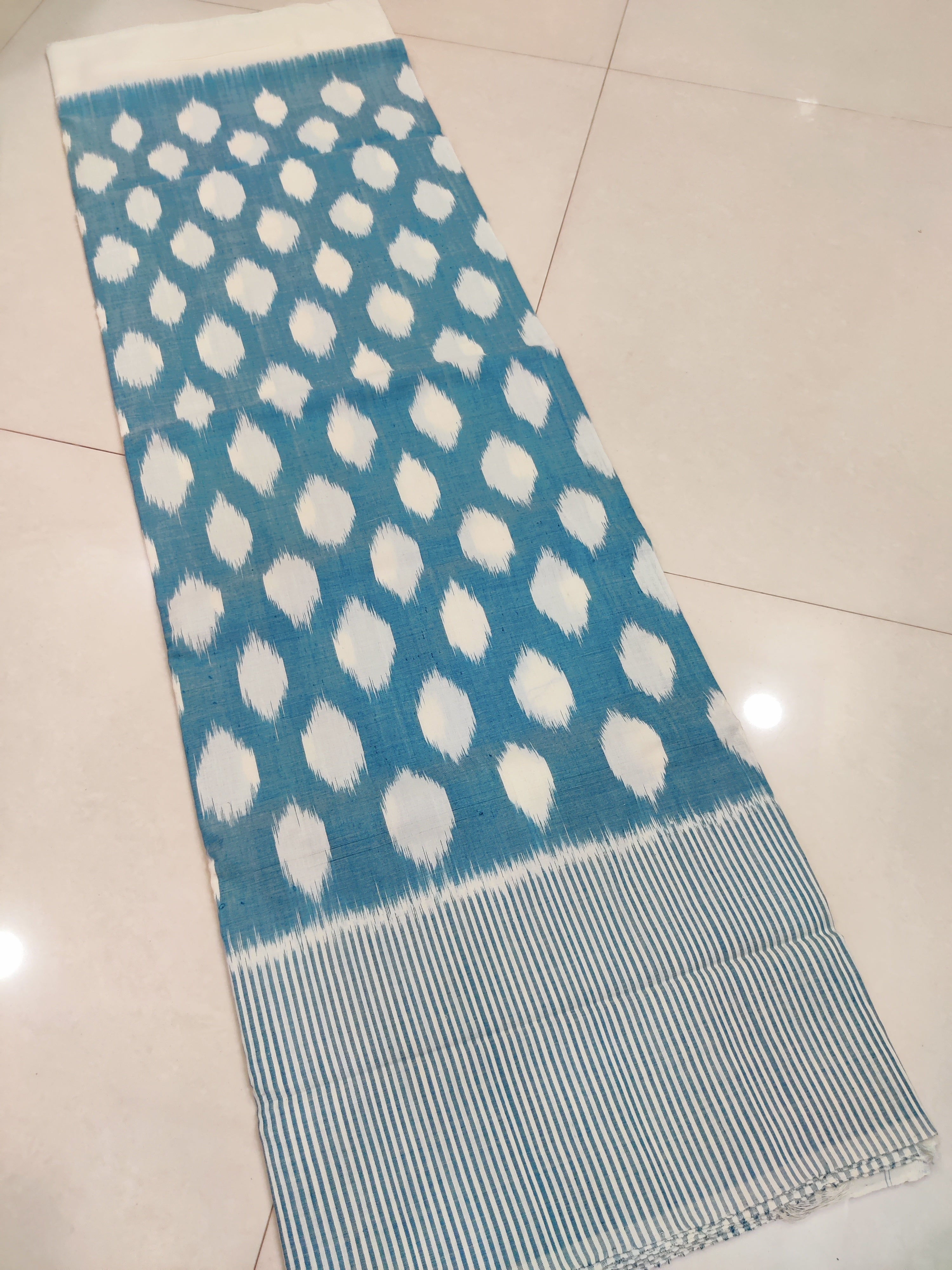 White - MERCERISED PURE COTTON HANDLOOM POCHAMPALLY IKAT SAREE 59