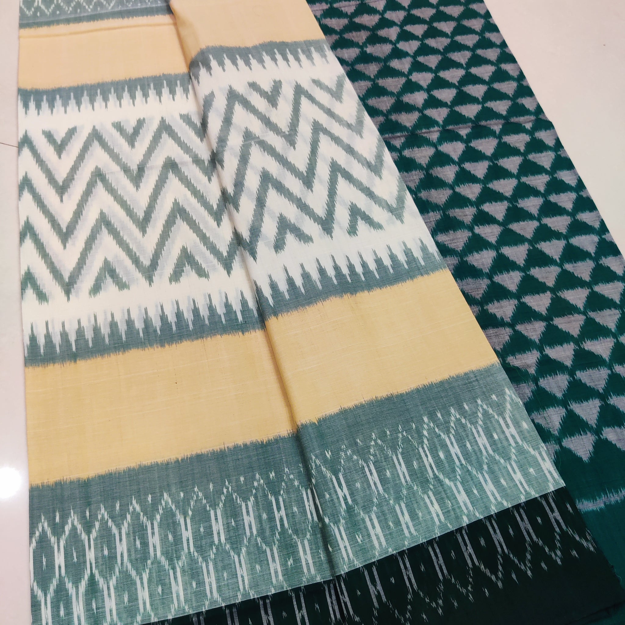 Green - MERCERISED PURE COTTON HANDLOOM POCHAMPALLY IKAT SAREE 61