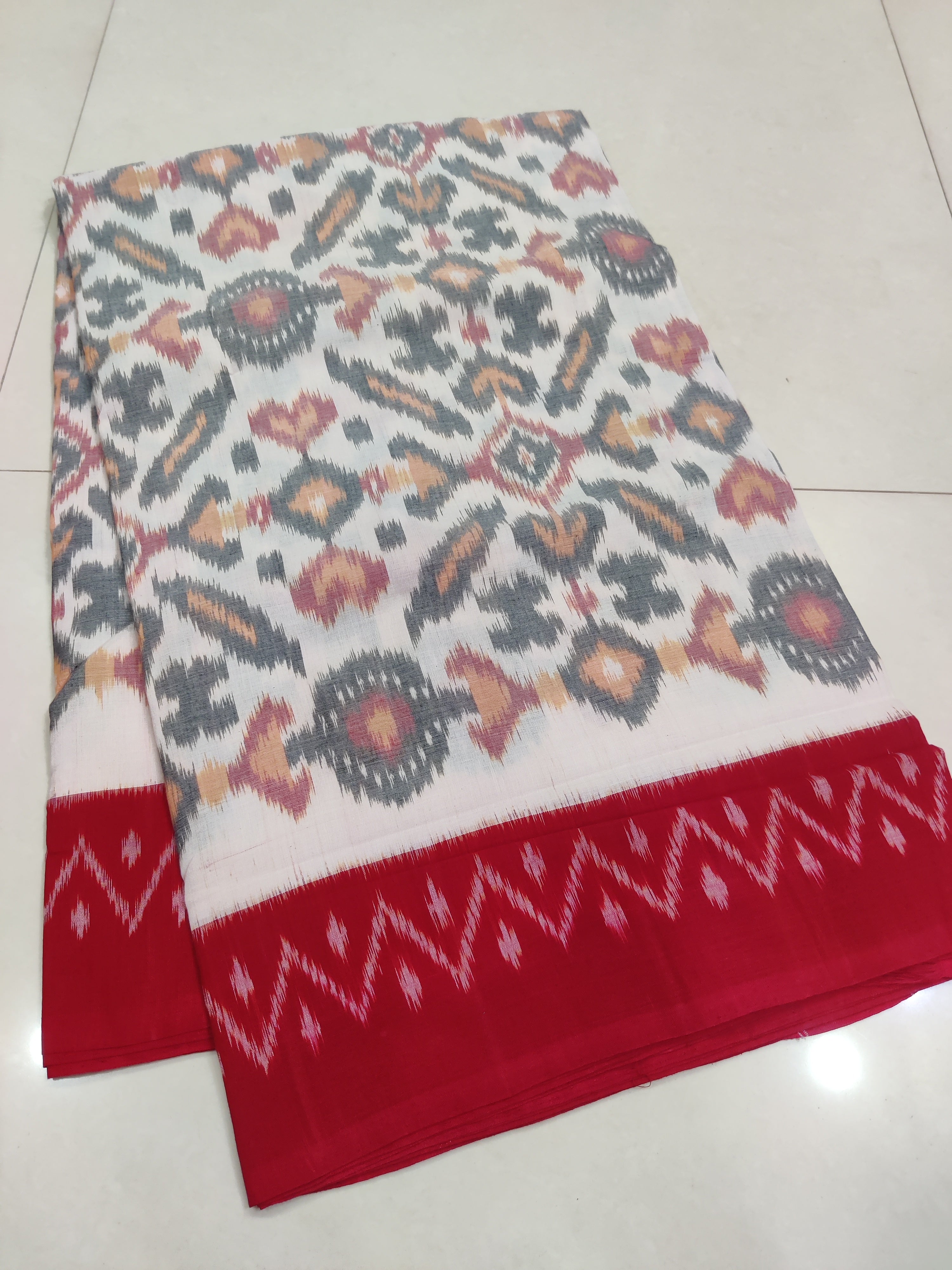 Red - MERCERISED PURE COTTON HANDLOOM POCHAMPALLY IKAT SAREE 28