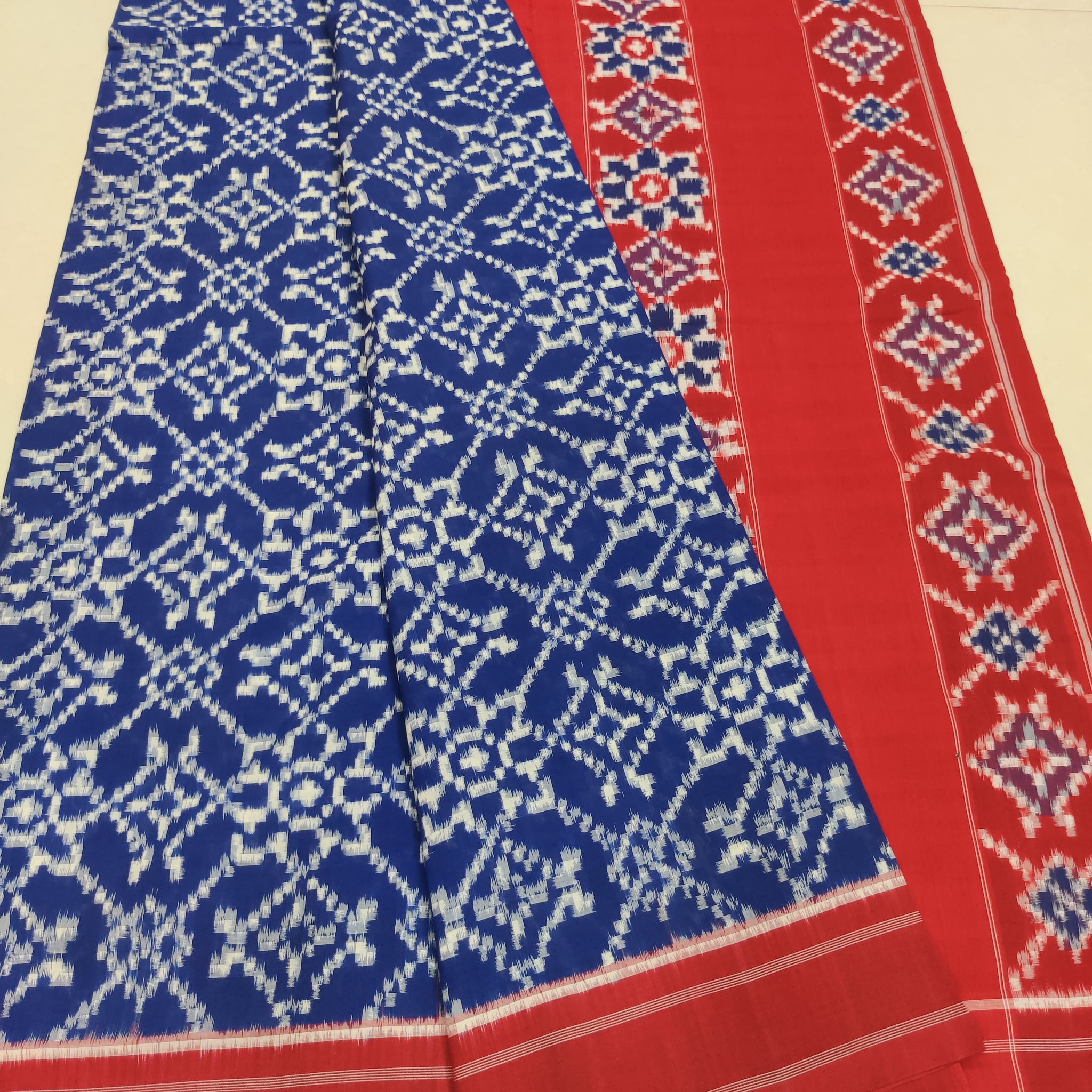 Premium Telia Rumal Double Ikat Saree – Handwoven Pochampally Cotton 07