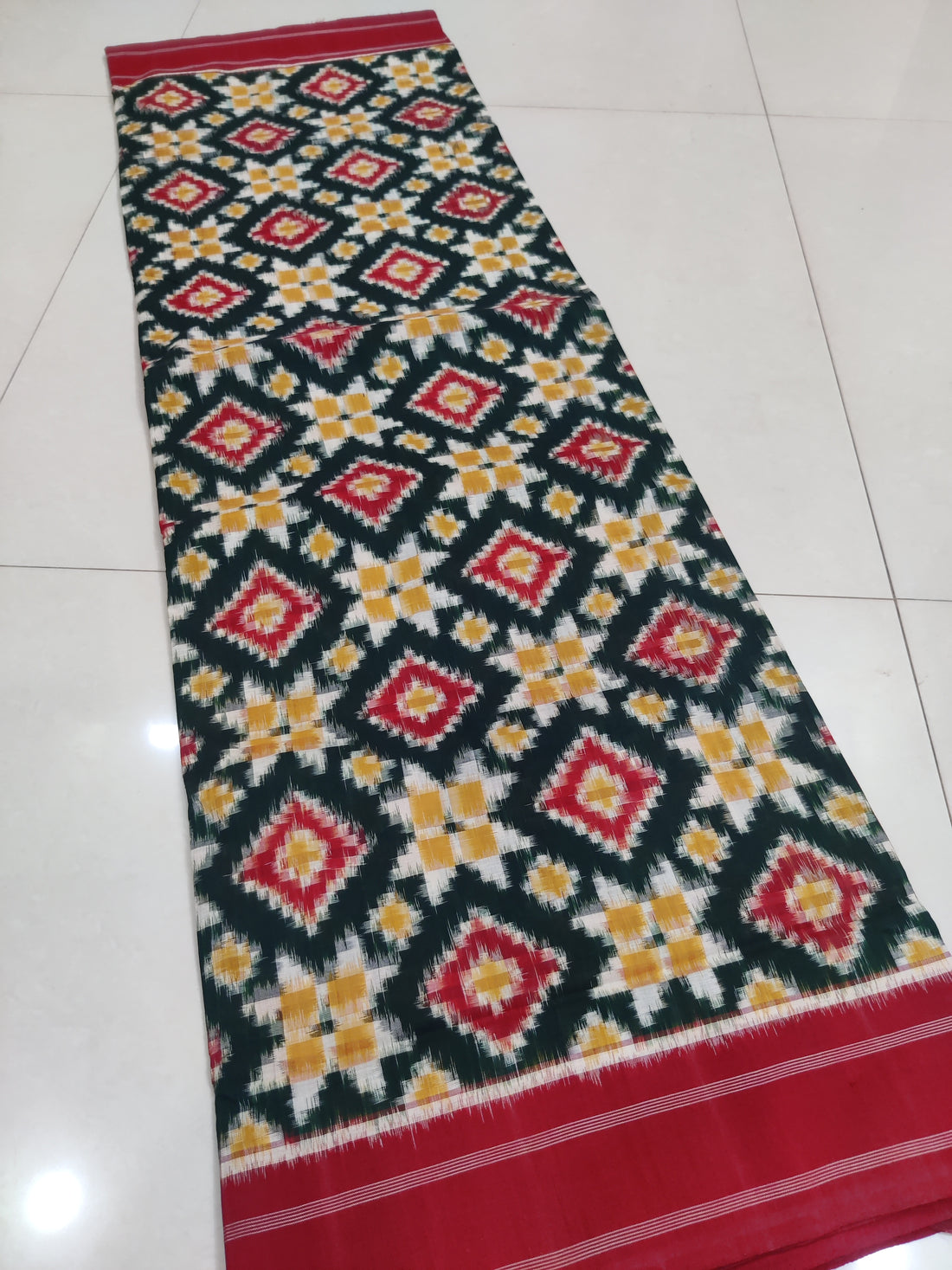 Premium Telia Rumal Double Ikat Saree – Handwoven Pochampally Cotton 14