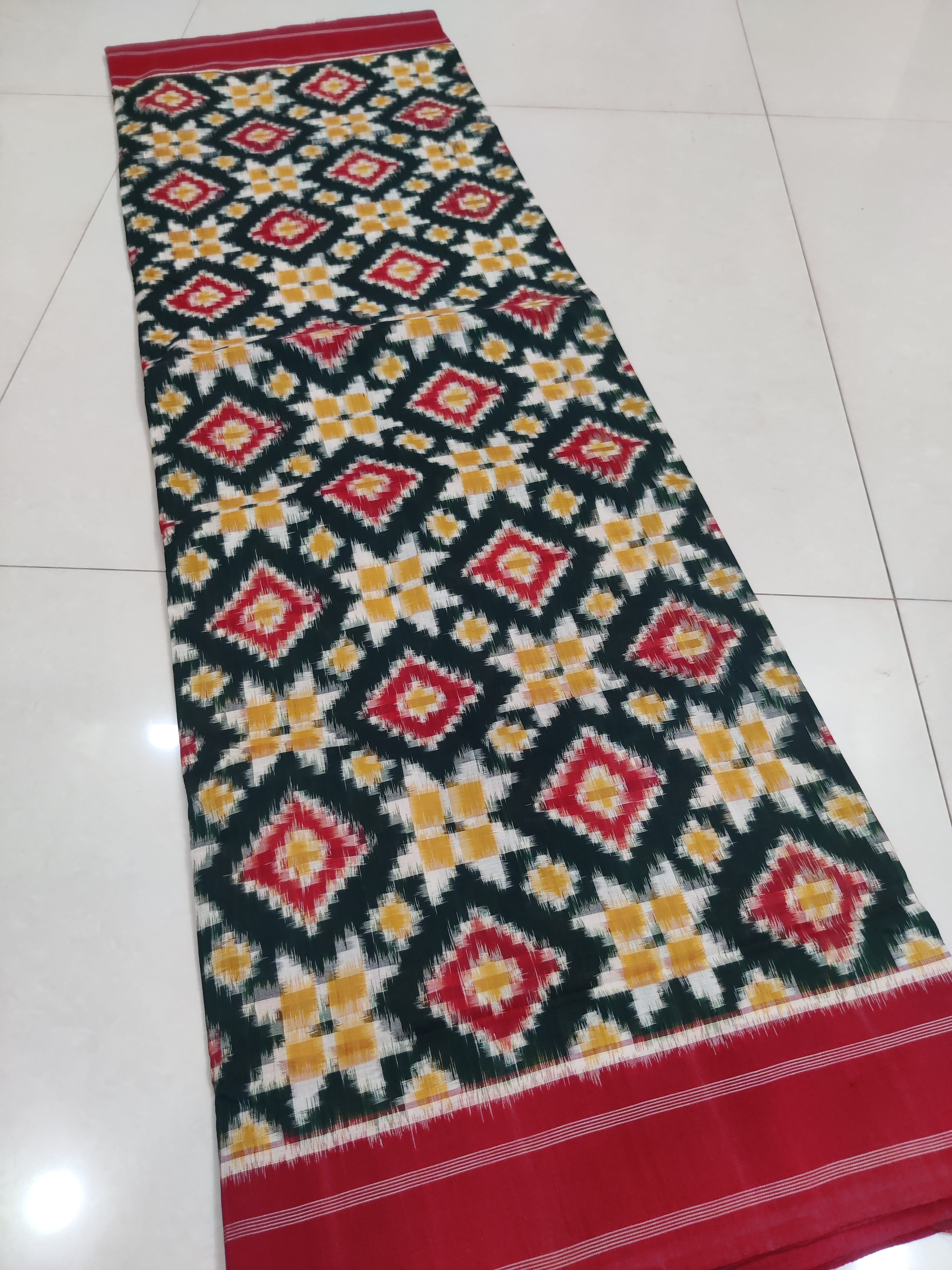 Premium Telia Rumal Double Ikat Saree – Handwoven Pochampally Cotton 14