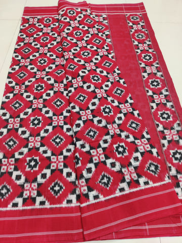 Premium Telia Rumal Double Ikat Saree – Handwoven Pochampally Cotton 16