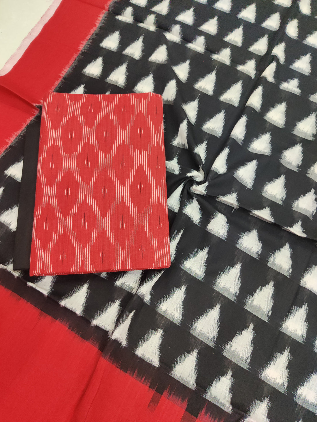 Red - 3PC HANDLOOM POCHAMPALLY DOUBLE  IKAT DUPATTA COTTON DRESS MATERIAL 16