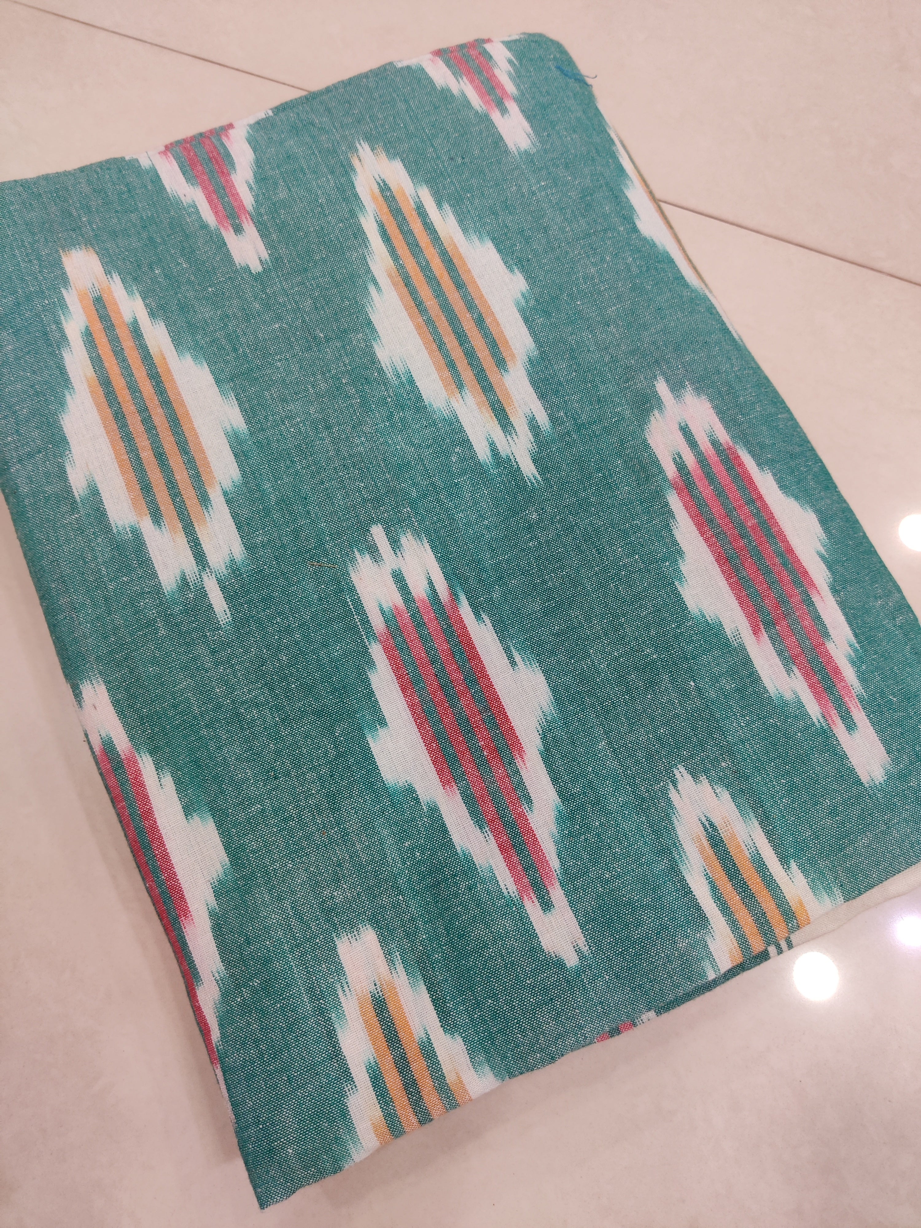 Green - Premium Handloom Cotton Ikat Double Bedsheet (King Size 108 x 90 in) 02