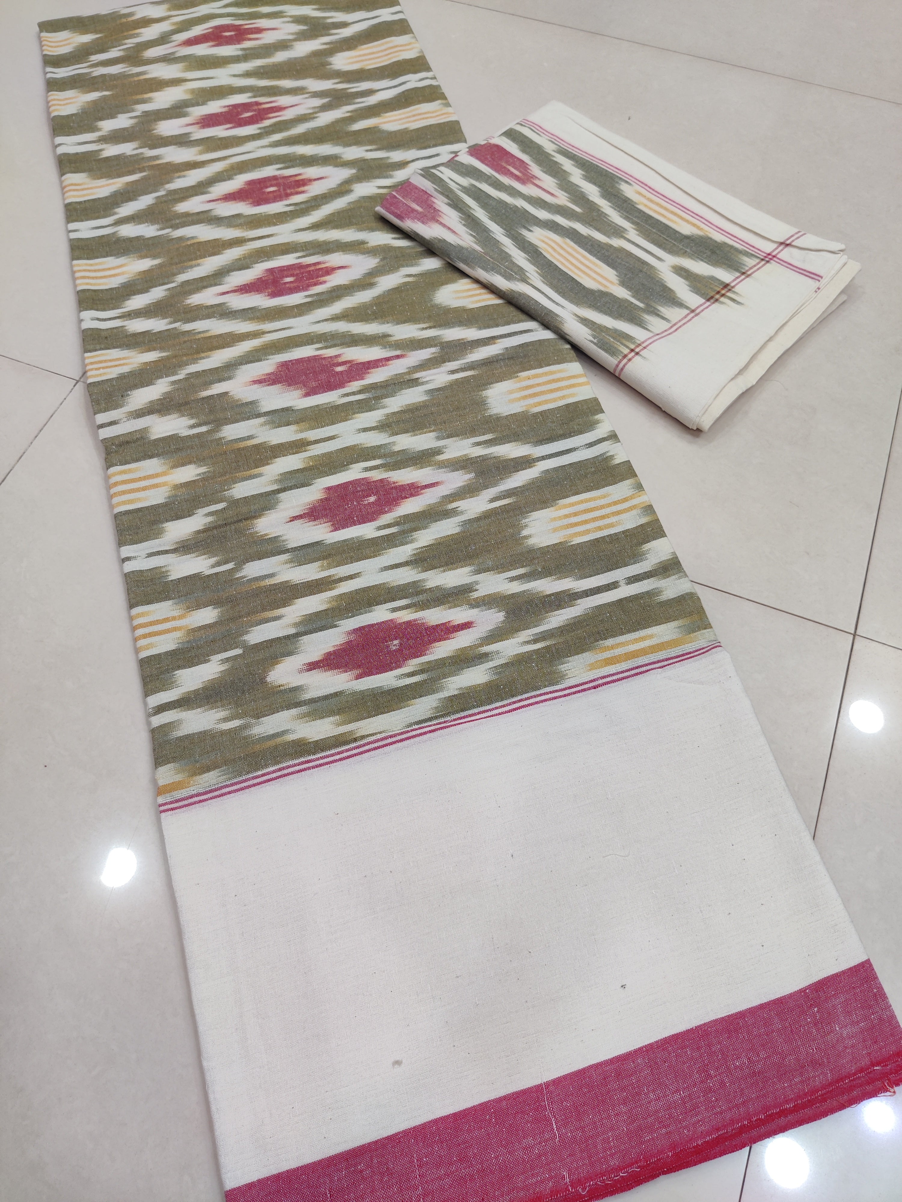 Multicolor - Premium Handloom Cotton Ikat Double Bedsheet (King Size 108 x 90 in) 10