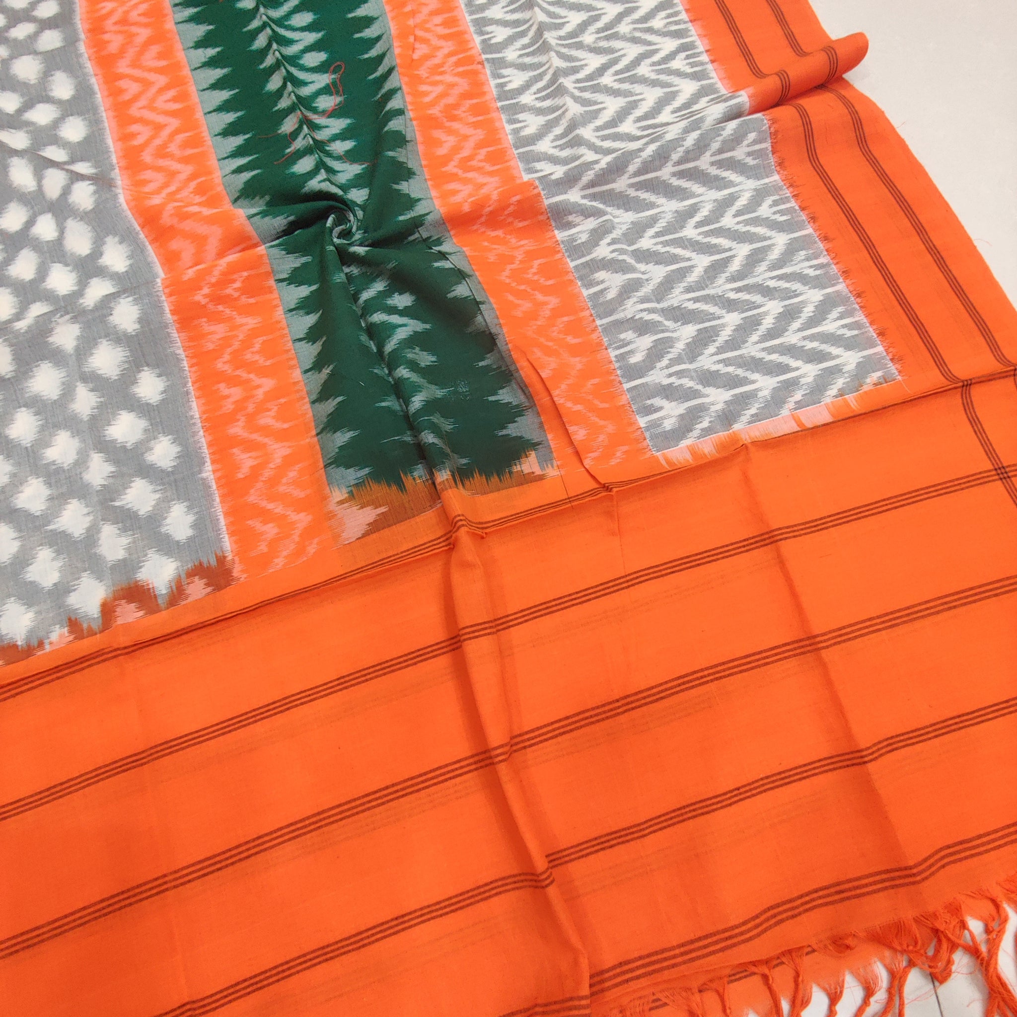 Orange - POCHAMPALLY DOUBLE IKAT COTTON HANDLOOM DUPATTA 02