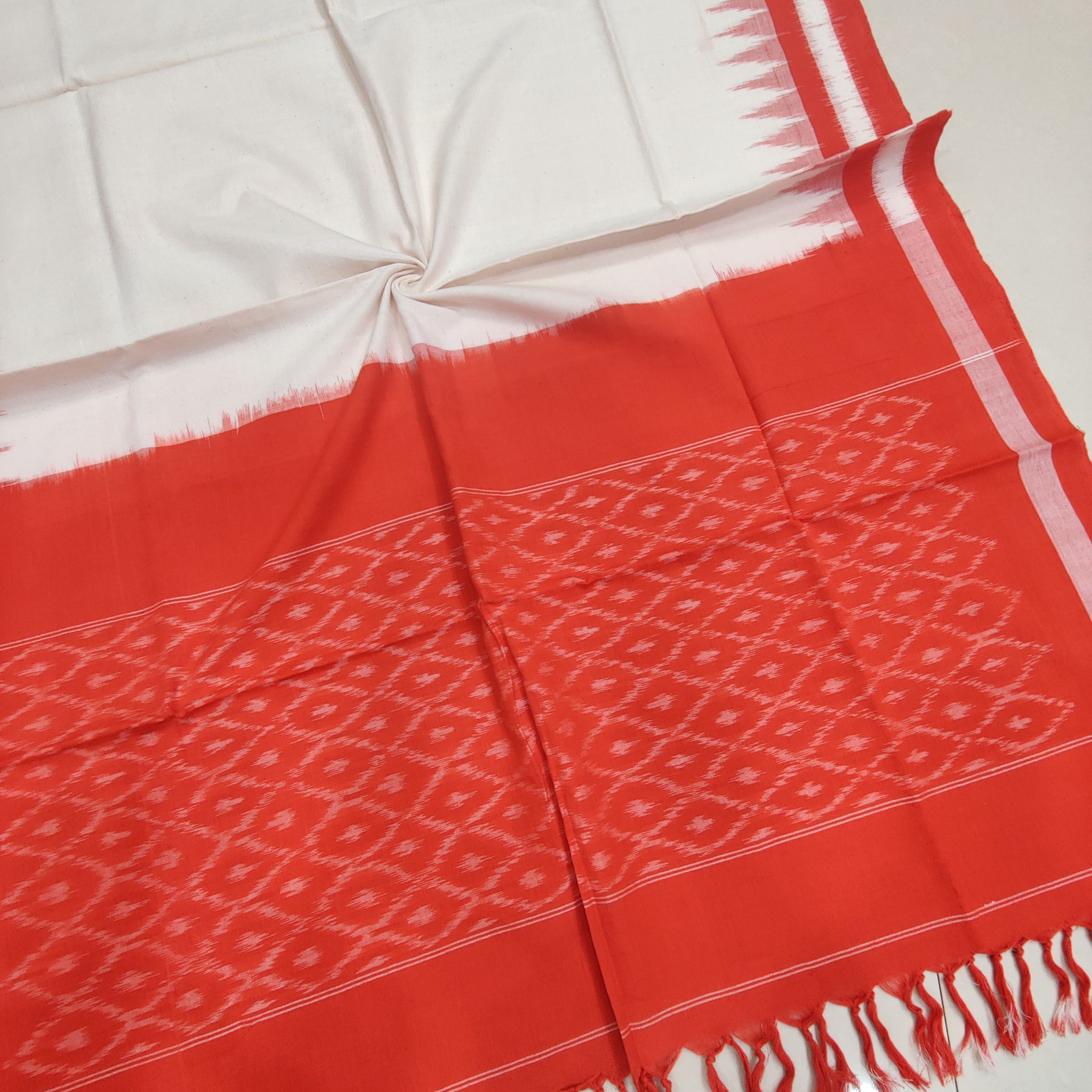 Orange - POCHAMPALLY DOUBLE IKAT COTTON HANDLOOM DUPATTA 03
