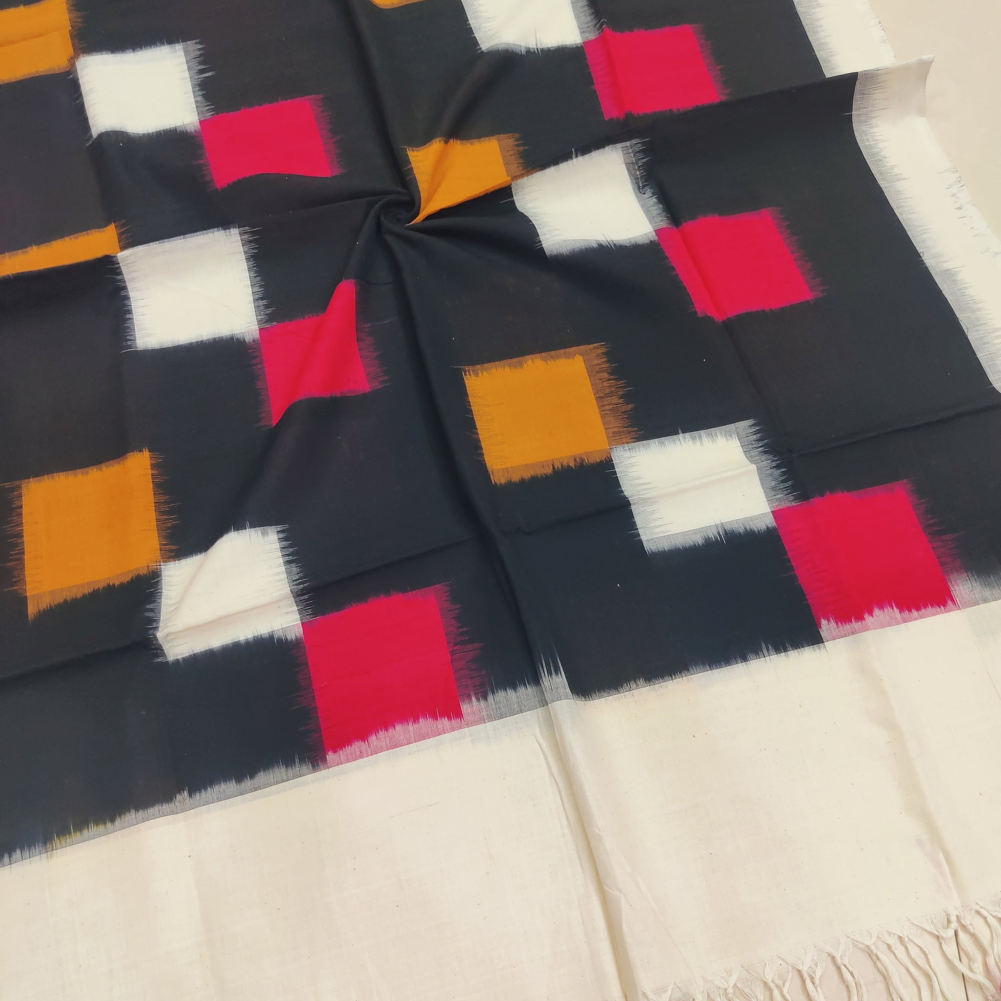 Black - POCHAMPALLY DOUBLE IKAT COTTON HANDLOOM DUPATTA 07