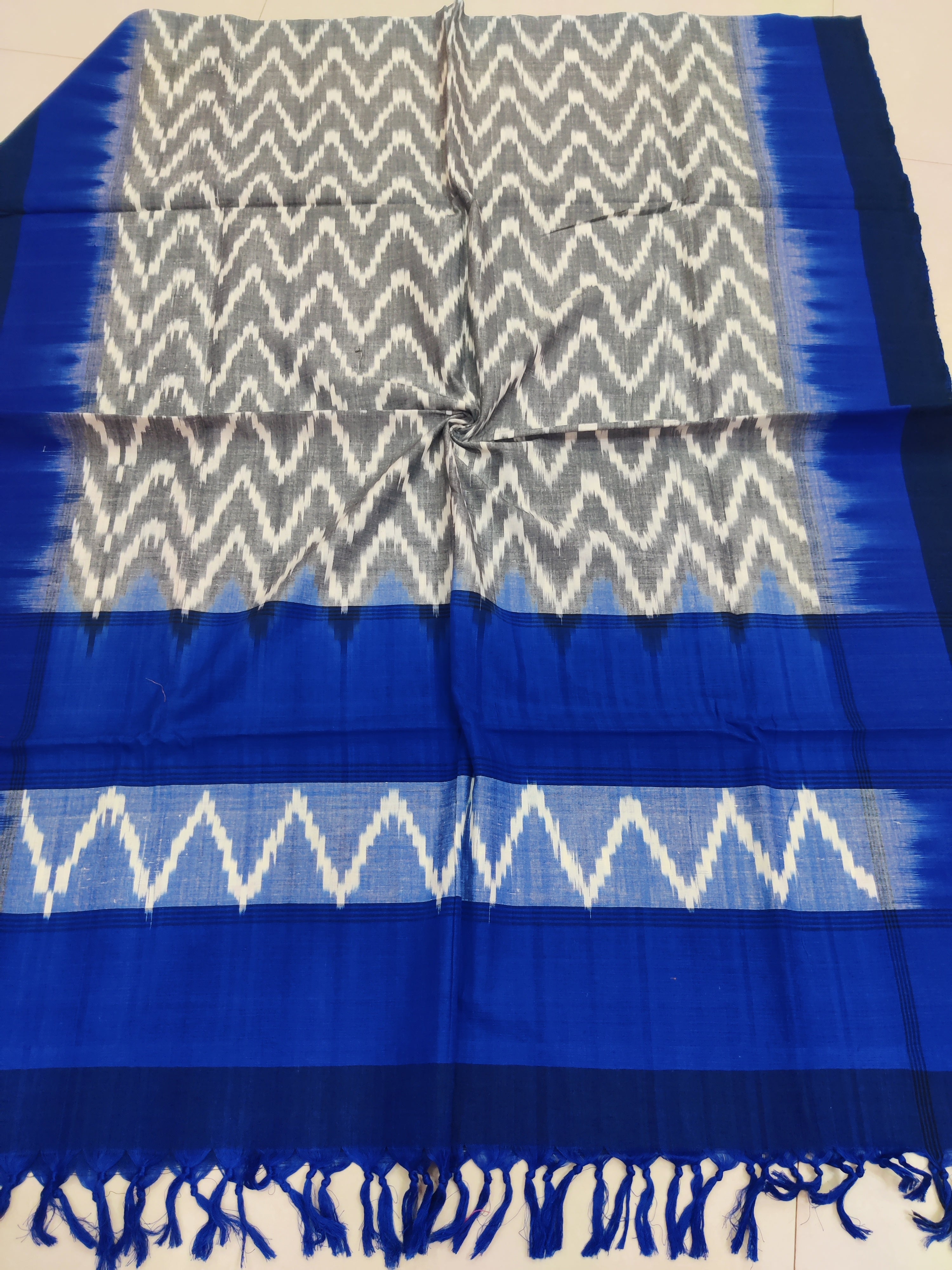 Blue - POCHAMPALLY DOUBLE IKAT COTTON HANDLOOM DUPATTA 15