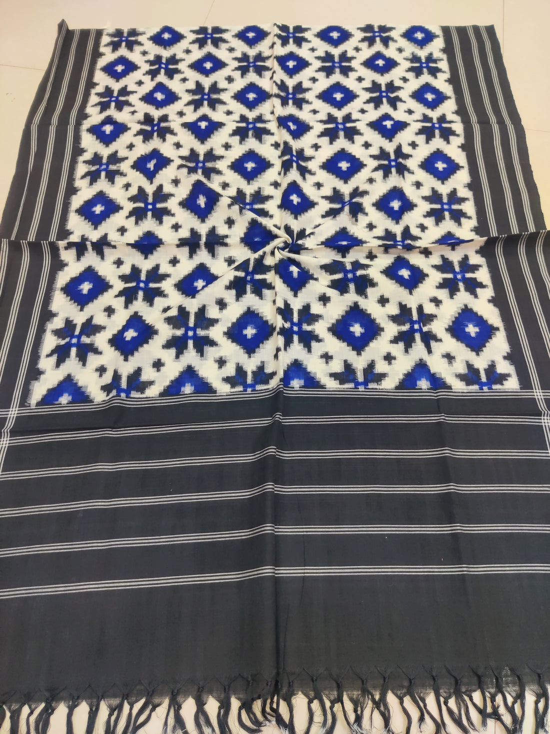 BLACK BLUE - TELIA RUMAL HANDLOOM COTTON POCHAMPALLY DOUBLE IKAT DUPATTA 10