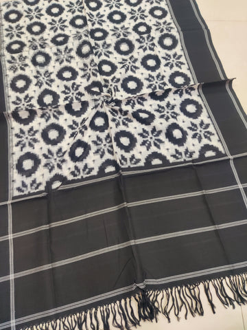 BLACK - TELIA RUMAL HANDLOOM COTTON POCHAMPALLY DOUBLE IKAT DUPATTA 12