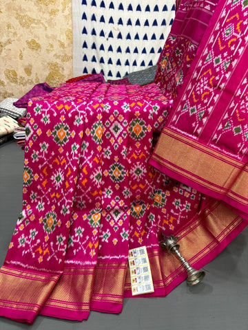 HANDLOOM SILK POCHAMPALLY IKAT SAREE WITH ZARI BORDER 01