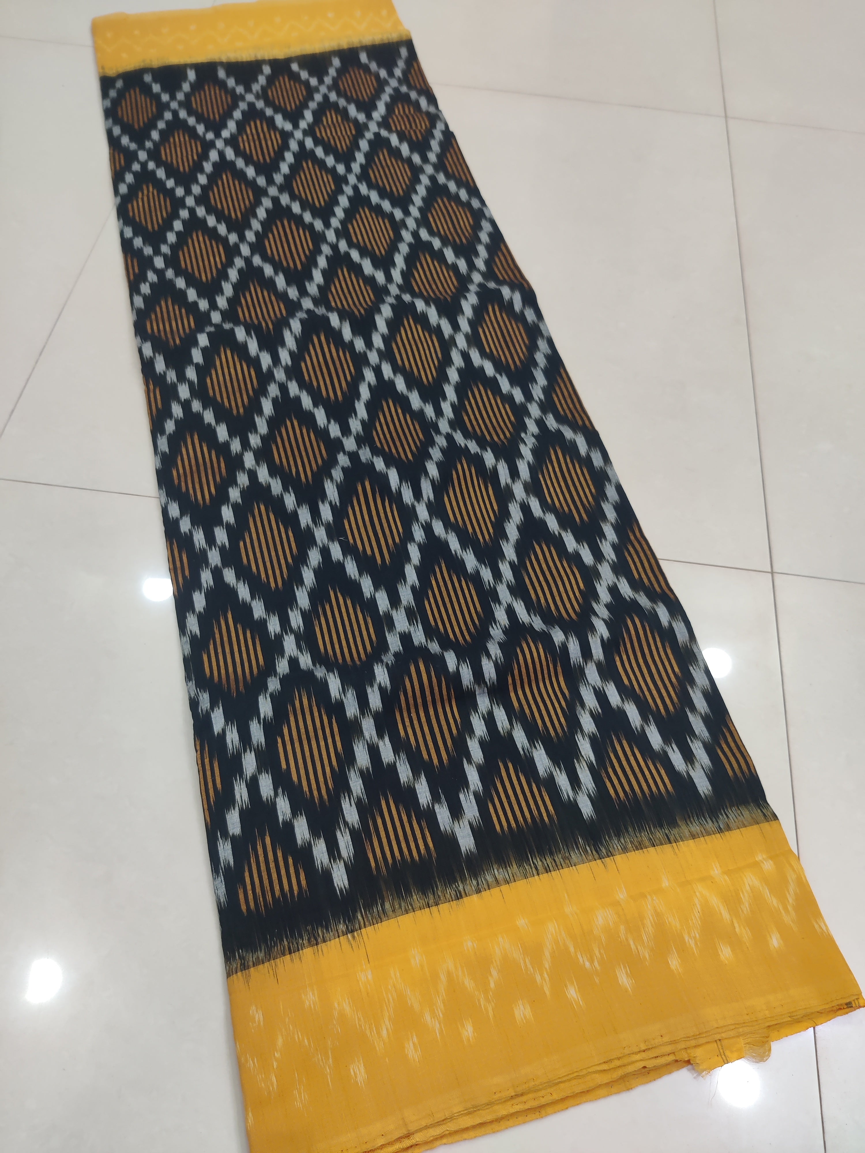 YELLOW - MERCERISED PURE COTTON HANDLOOM POCHAMPALLY IKAT SAREE 73
