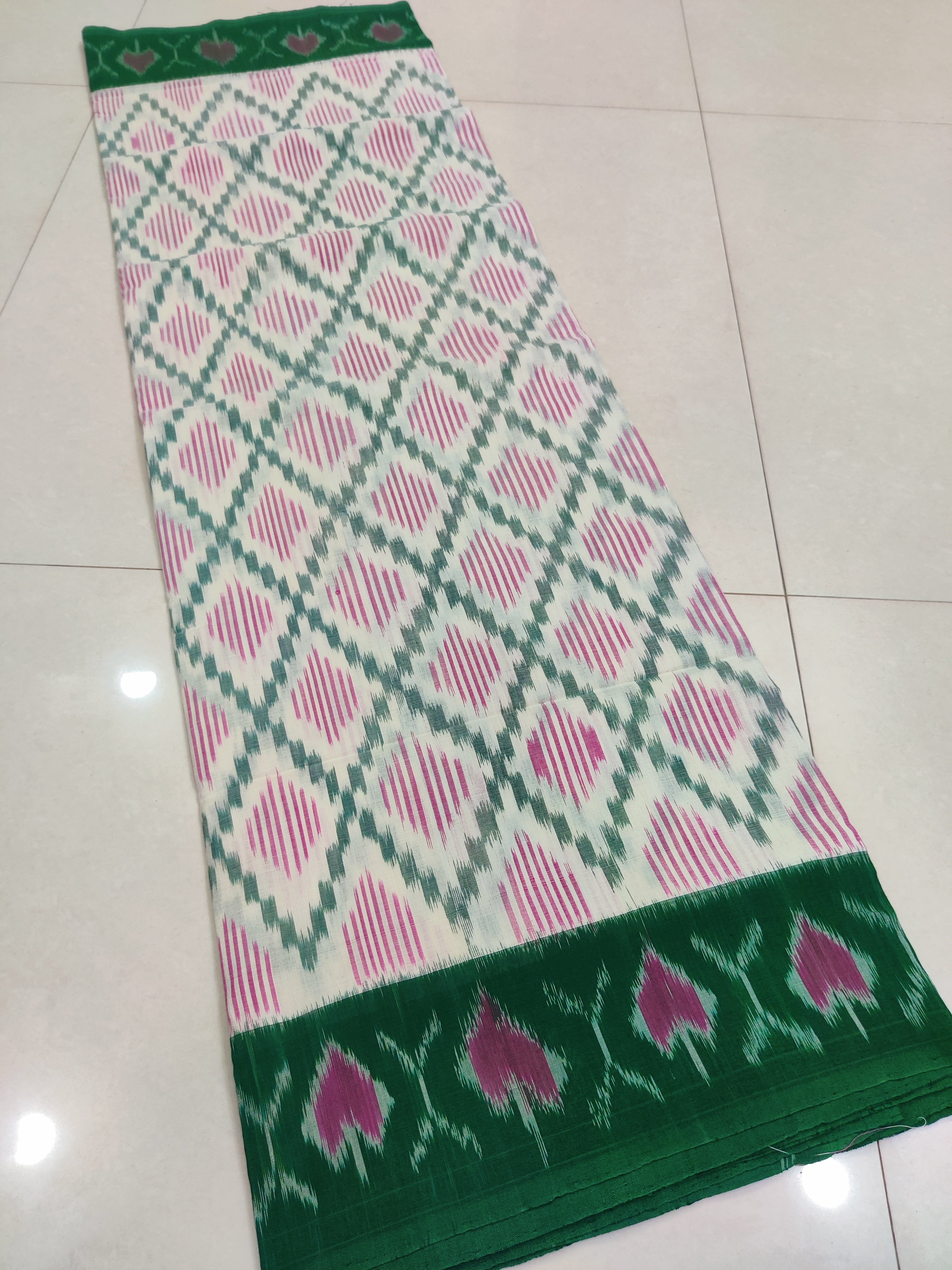 GREEN - MERCERISED PURE COTTON HANDLOOM POCHAMPALLY IKAT SAREE 72