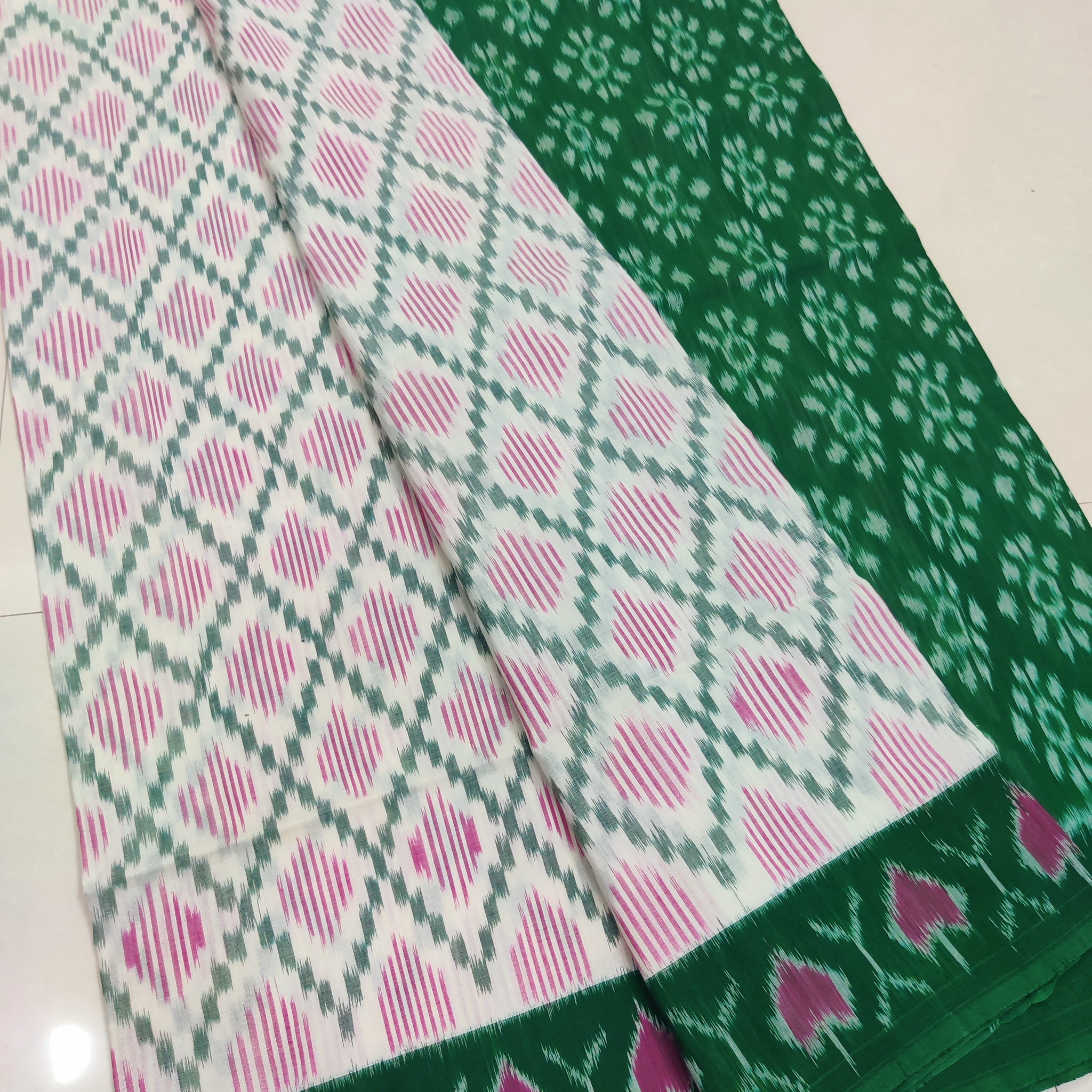 GREEN - MERCERISED PURE COTTON HANDLOOM POCHAMPALLY IKAT SAREE 72