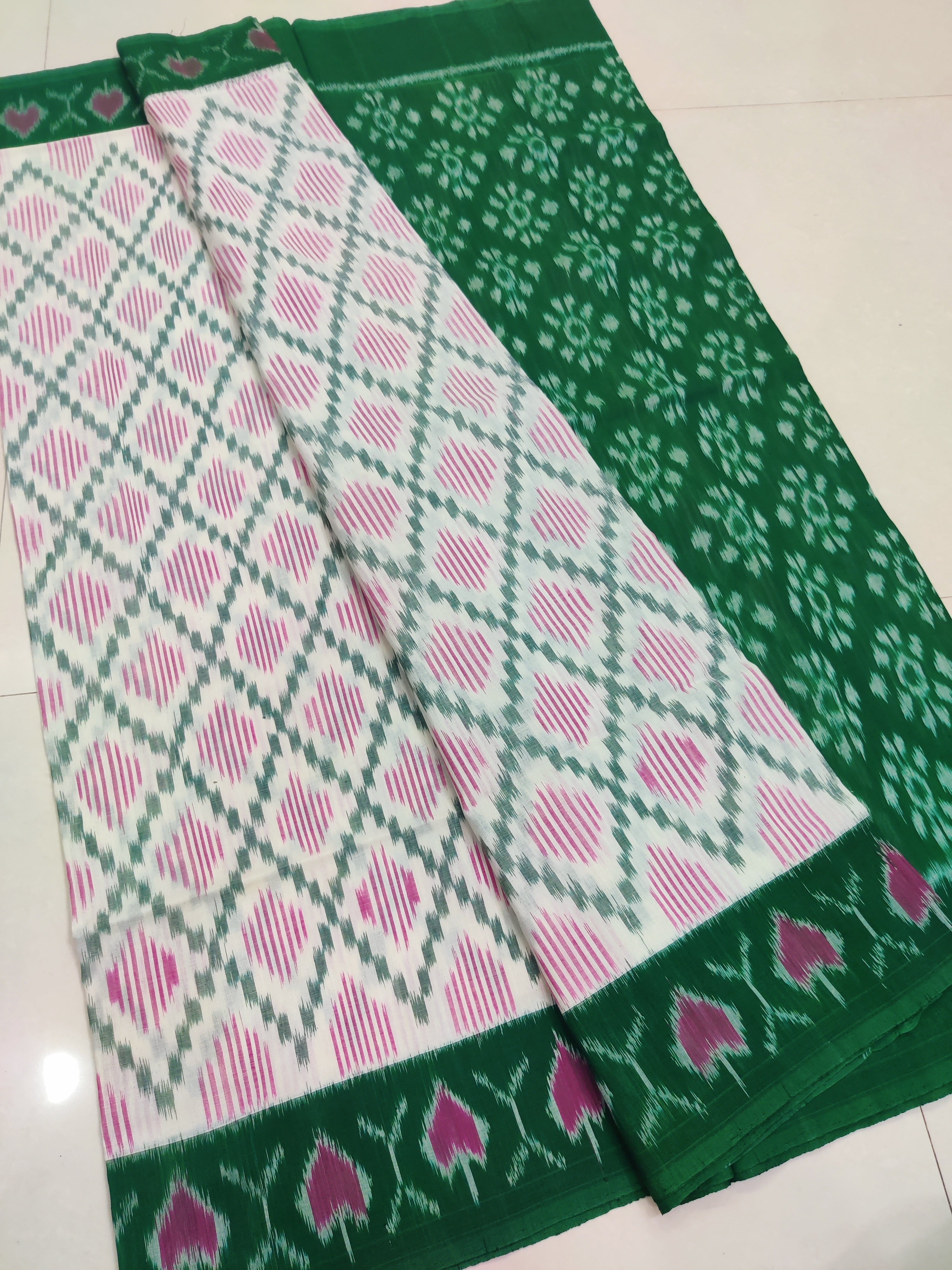 GREEN - MERCERISED PURE COTTON HANDLOOM POCHAMPALLY IKAT SAREE 72