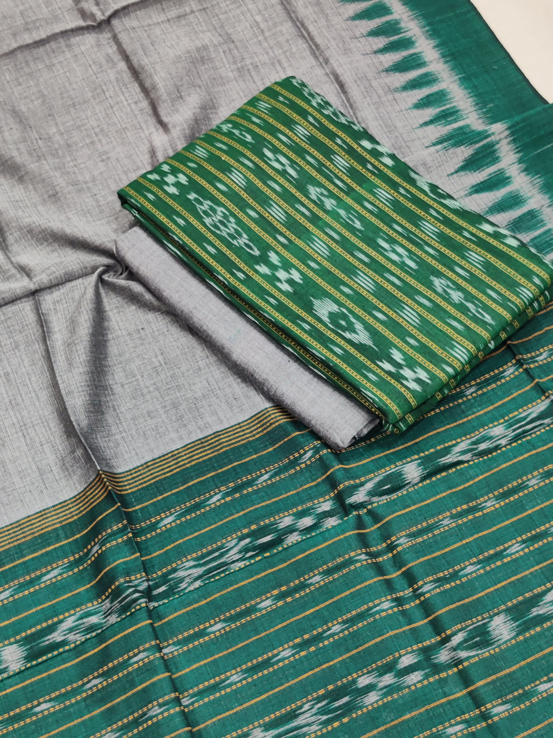 GREEN- 3PC UNSTITCHED SAMBALPURI IKAT HANDLOOM COTTON SUIT – 04