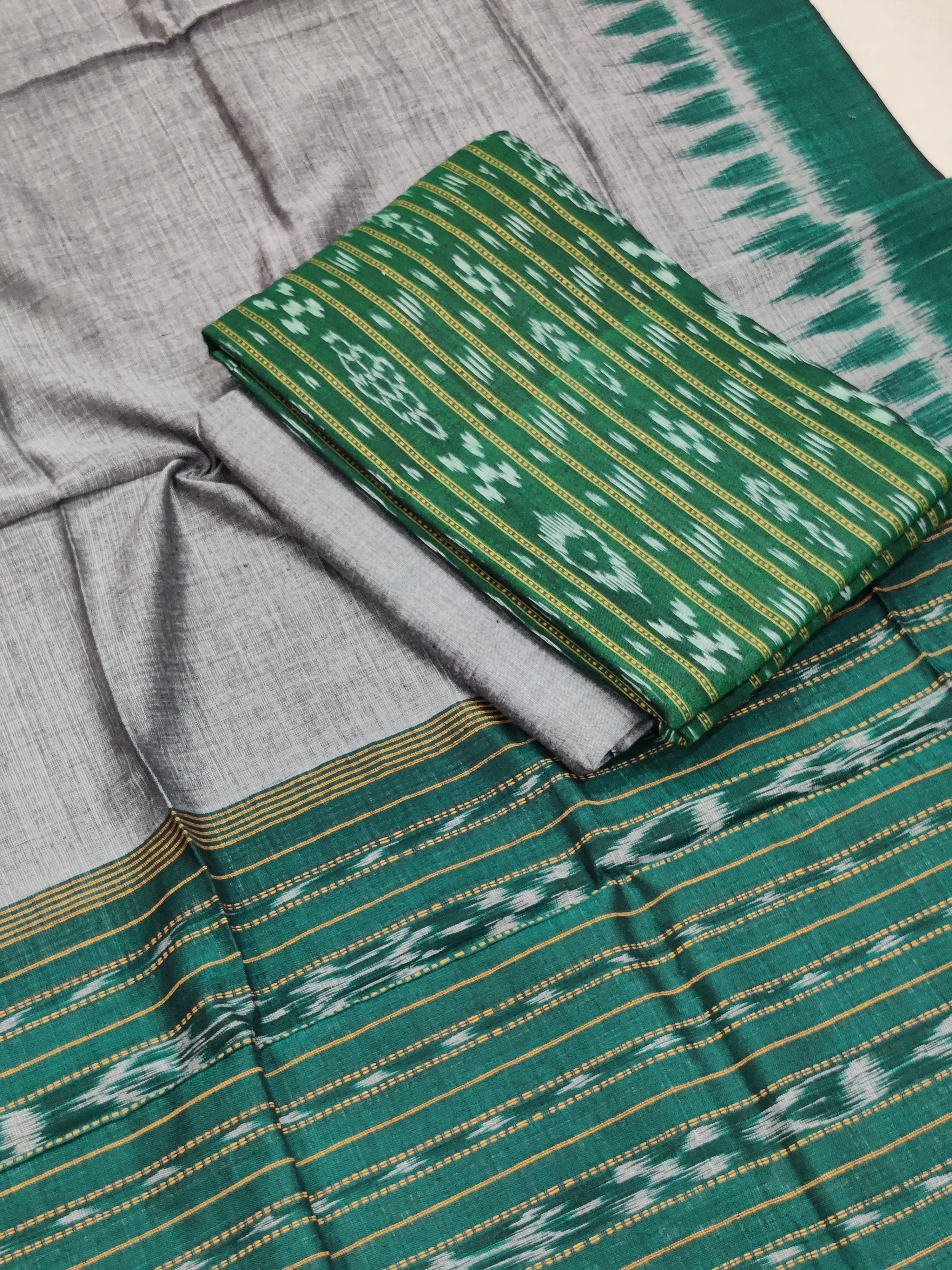 GREEN- 3PC UNSTITCHED SAMBALPURI IKAT HANDLOOM COTTON SUIT – 04