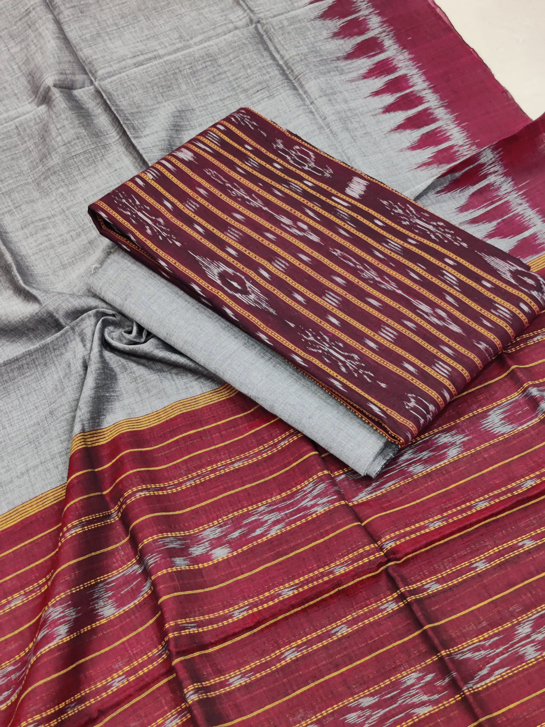GRAY- 3PC UNSTITCHED SAMBALPURI IKAT HANDLOOM COTTON SUIT – 03